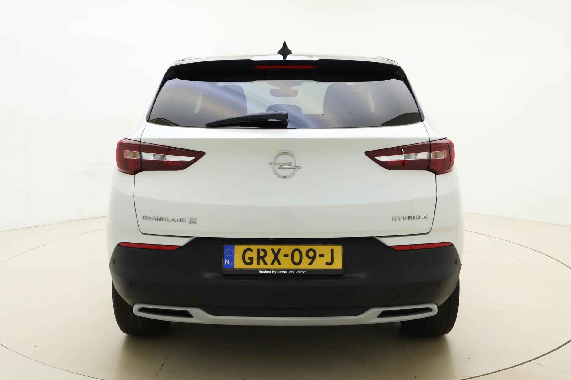 Opel Grandland X 1.6 Turbo Hybrid4 Elegance 300 PK | Navigatie | Keyless | 36 Camera | Zwart dak | Electrische achterklep | Lichtmetalen velgen | AGR - 12/42