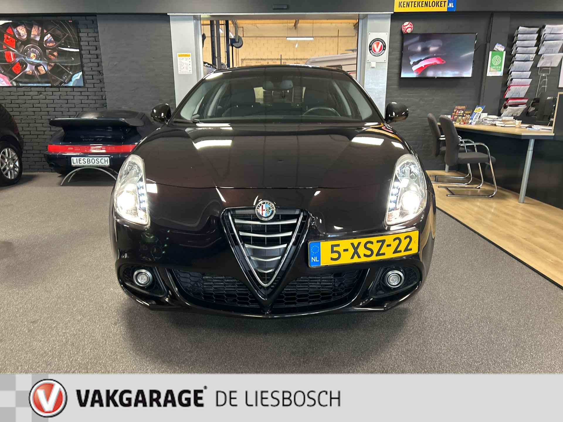 Alfa Romeo Giulietta 1.4 T Distinctive Lusso,Automaat,facelift,Navigatie,pdc,170pk! - 3/30