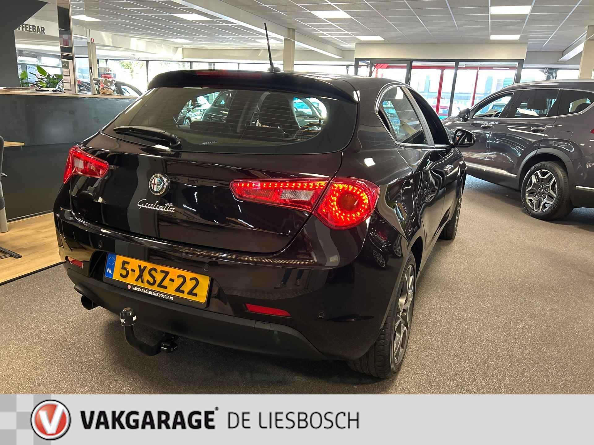 Alfa Romeo Giulietta 1.4 T Distinctive Lusso,Automaat,facelift,Navigatie,pdc,170pk! - 6/30