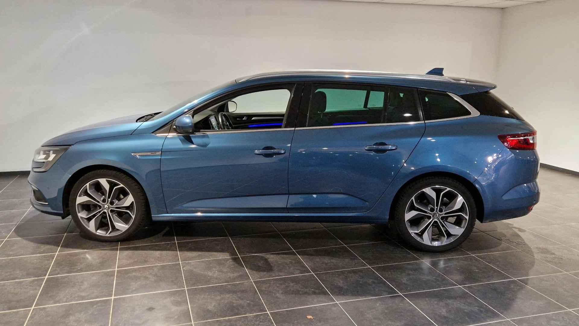 Renault Mégane Estate 1.3 TCe 140 Bose | Achteruitrijcamera | Stoelverwarming | Trekhaak - 13/29