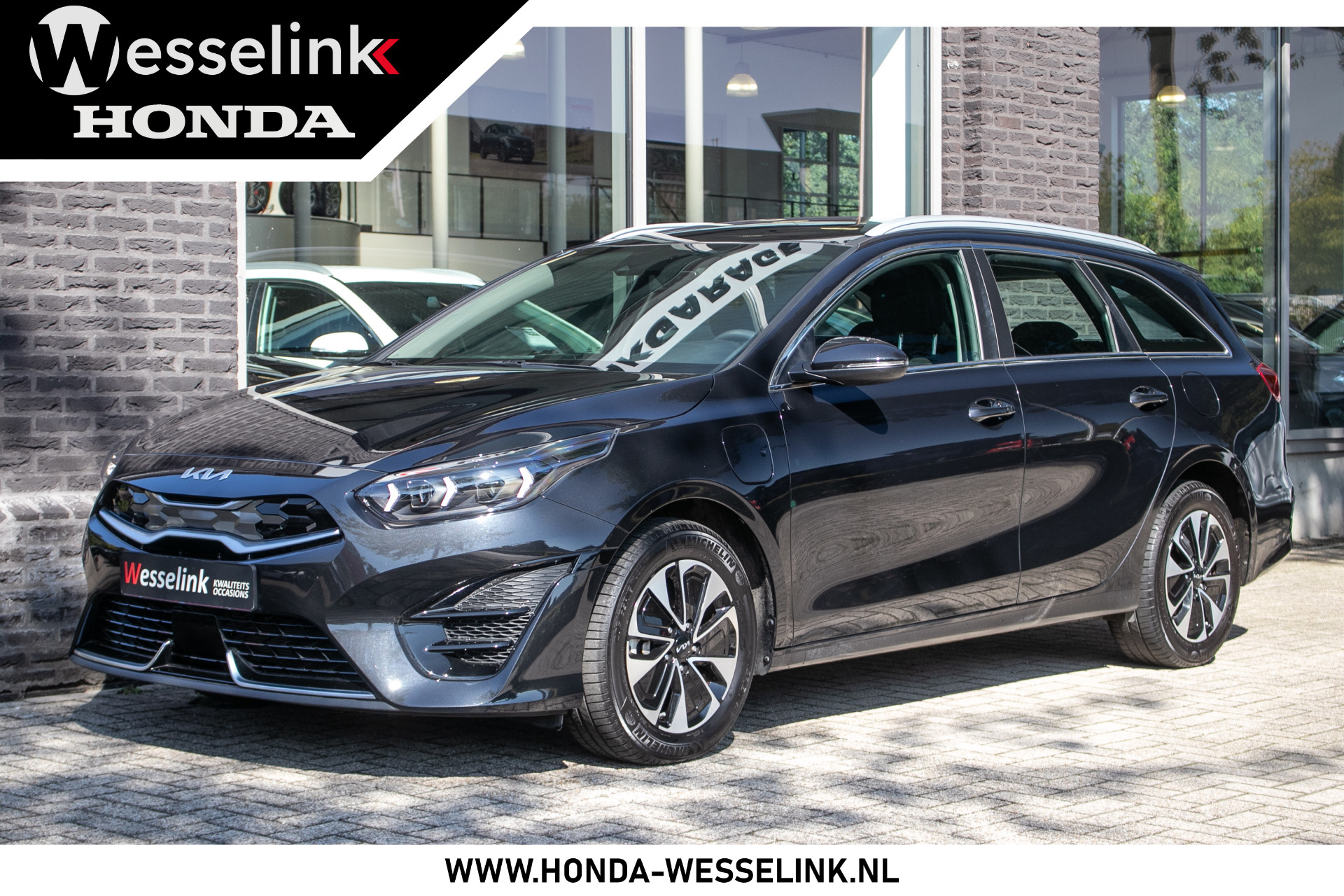 Kia Ceed Sportswagon 1.6 GDI PHEV DynamicLine - All-in rijklrprs | Carplay | Adpt. cruise | Camera | stuurverw.