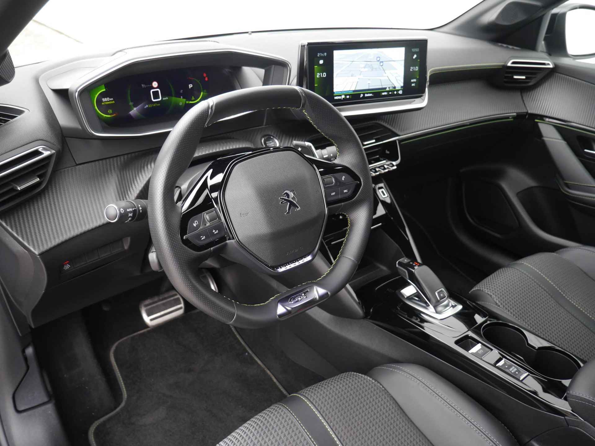 Peugeot 208 1.2 PureTech GT 130pk Automaat | Stoelverwarming | Navigatie | Dodehoekdetectie | LED - 7/59