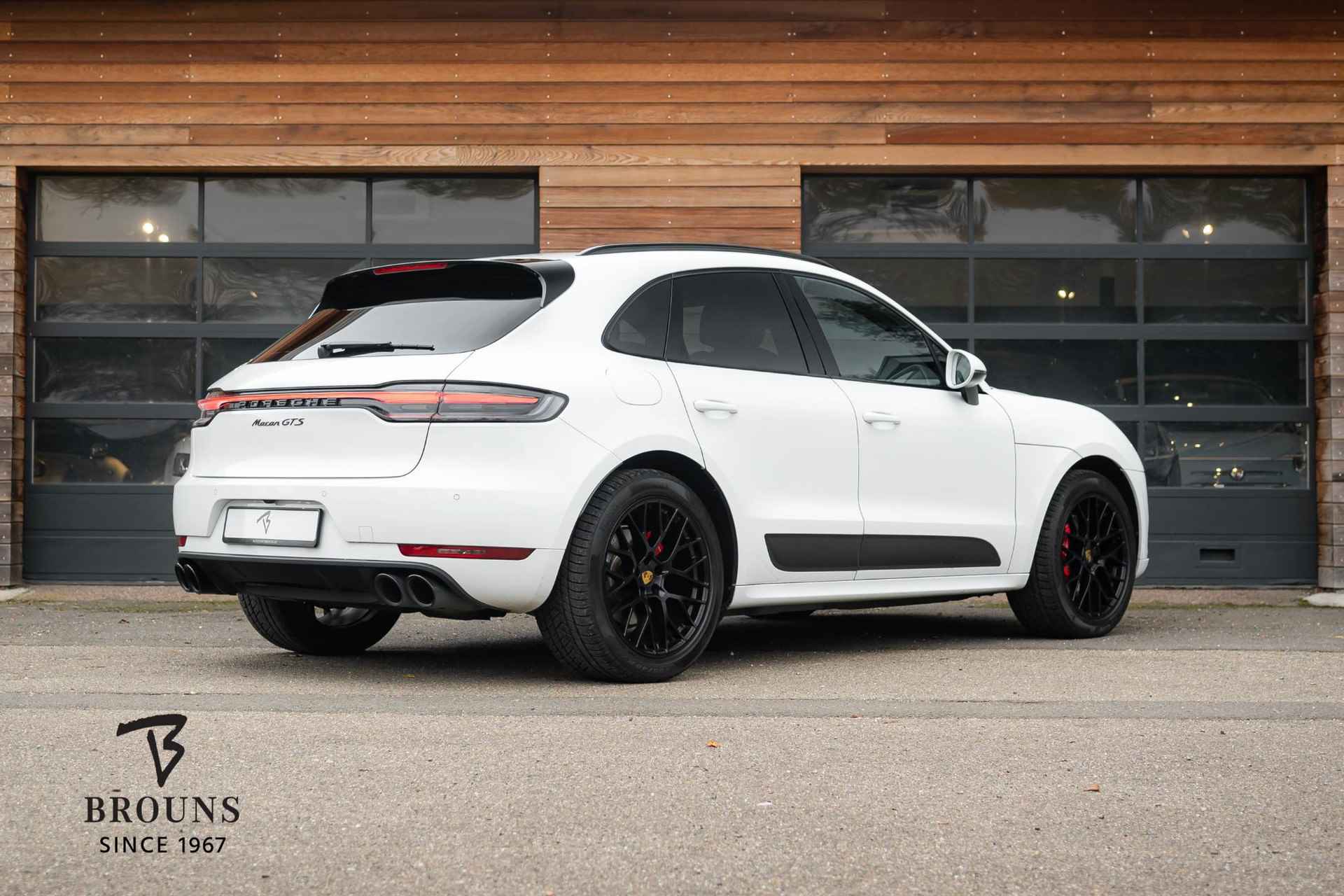 Porsche Macan 2.9 GTS 381pk *BOSE-Panorama-PASM-PDLS+-Trekh - 3/31