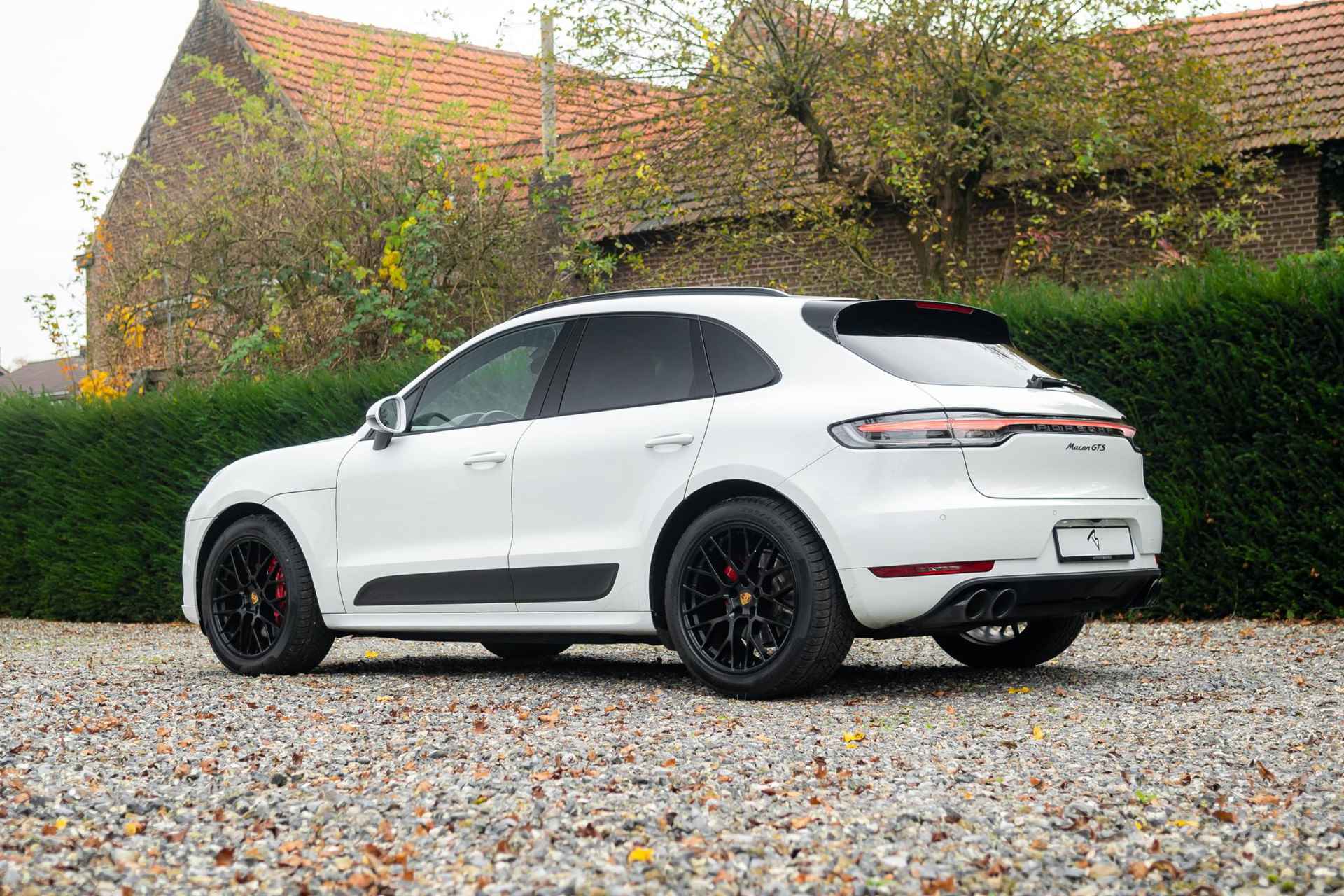 Porsche Macan 2.9 GTS 381pk *BOSE-Panorama-PASM-PDLS+-Trekh - 21/31