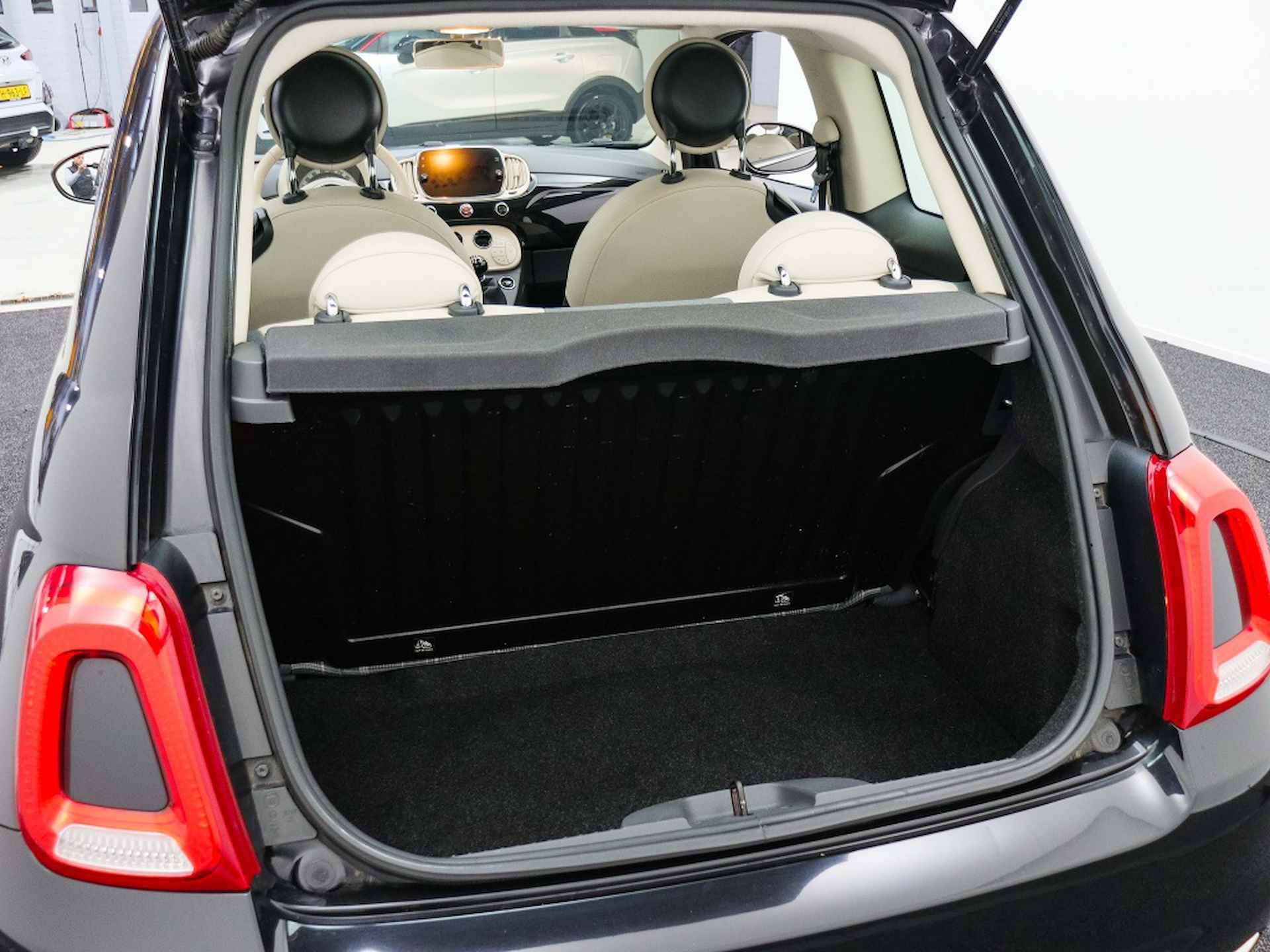 Fiat 500 1.2 Lounge | Panoramadak | Navigatie | Onderhoudsboekjes - 16/41