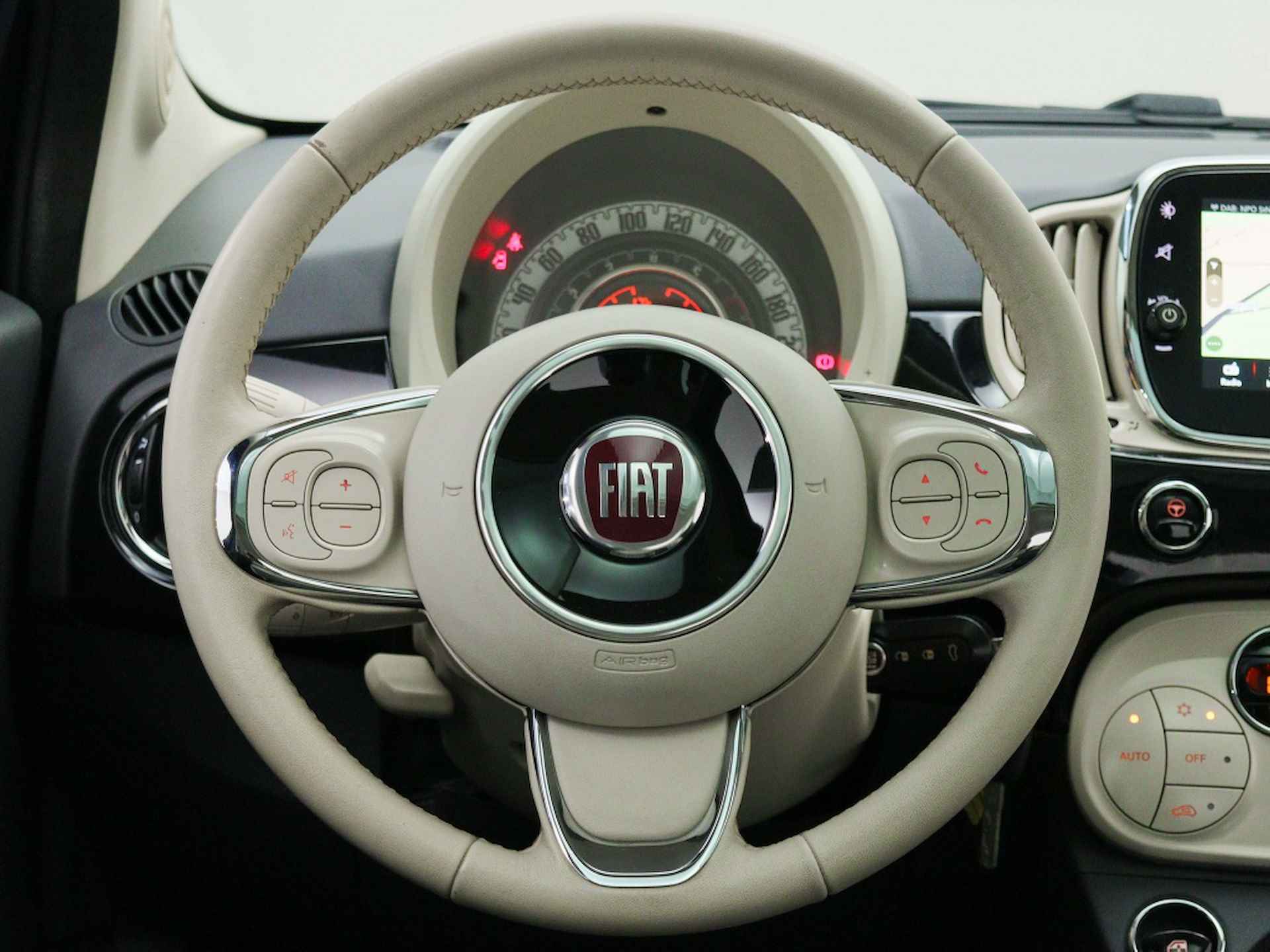 Fiat 500 1.2 Lounge | Panoramadak | Navigatie | Onderhoudsboekjes - 21/41