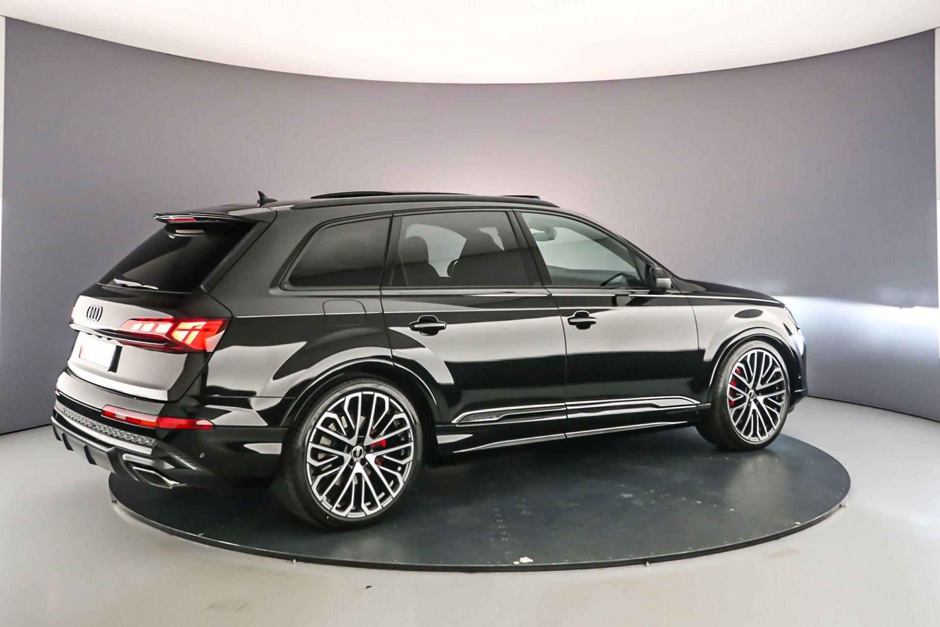 Audi Q7 60 TFSI e Pro Line S | Adv. Onderstel | Pano | B&O | 4-Wiel besturing | Head Up | Trekhaak | S-Stoelen | 22 inch | HD-Matrix | 360Cam | Keyless | - 9/77