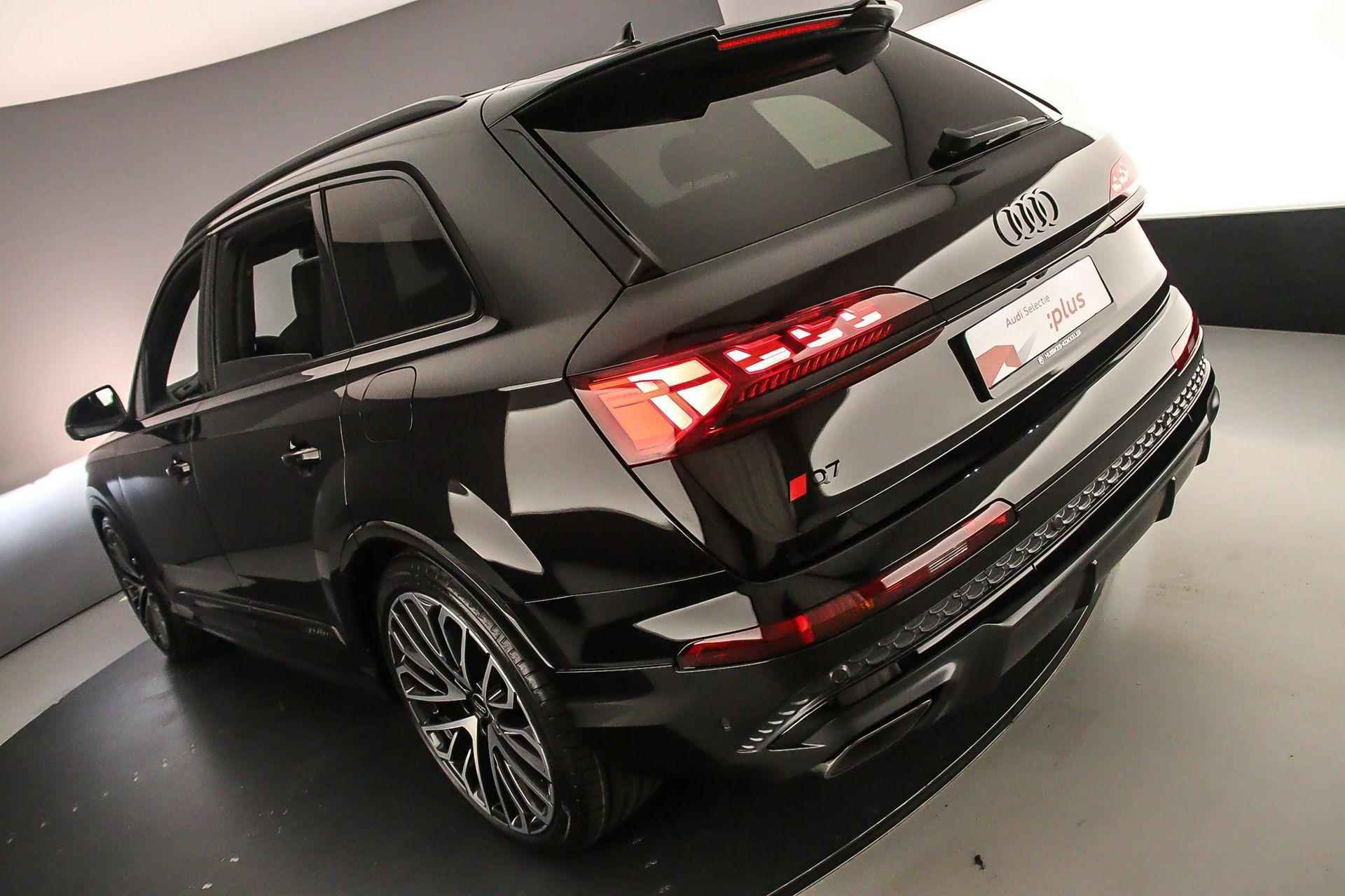 Audi Q7 60 TFSI e Pro Line S | Adv. Onderstel | Pano | B&O | 4-Wiel besturing | Head Up | Trekhaak | S-Stoelen | 22 inch | HD-Matrix | 360Cam | Keyless | - 69/77