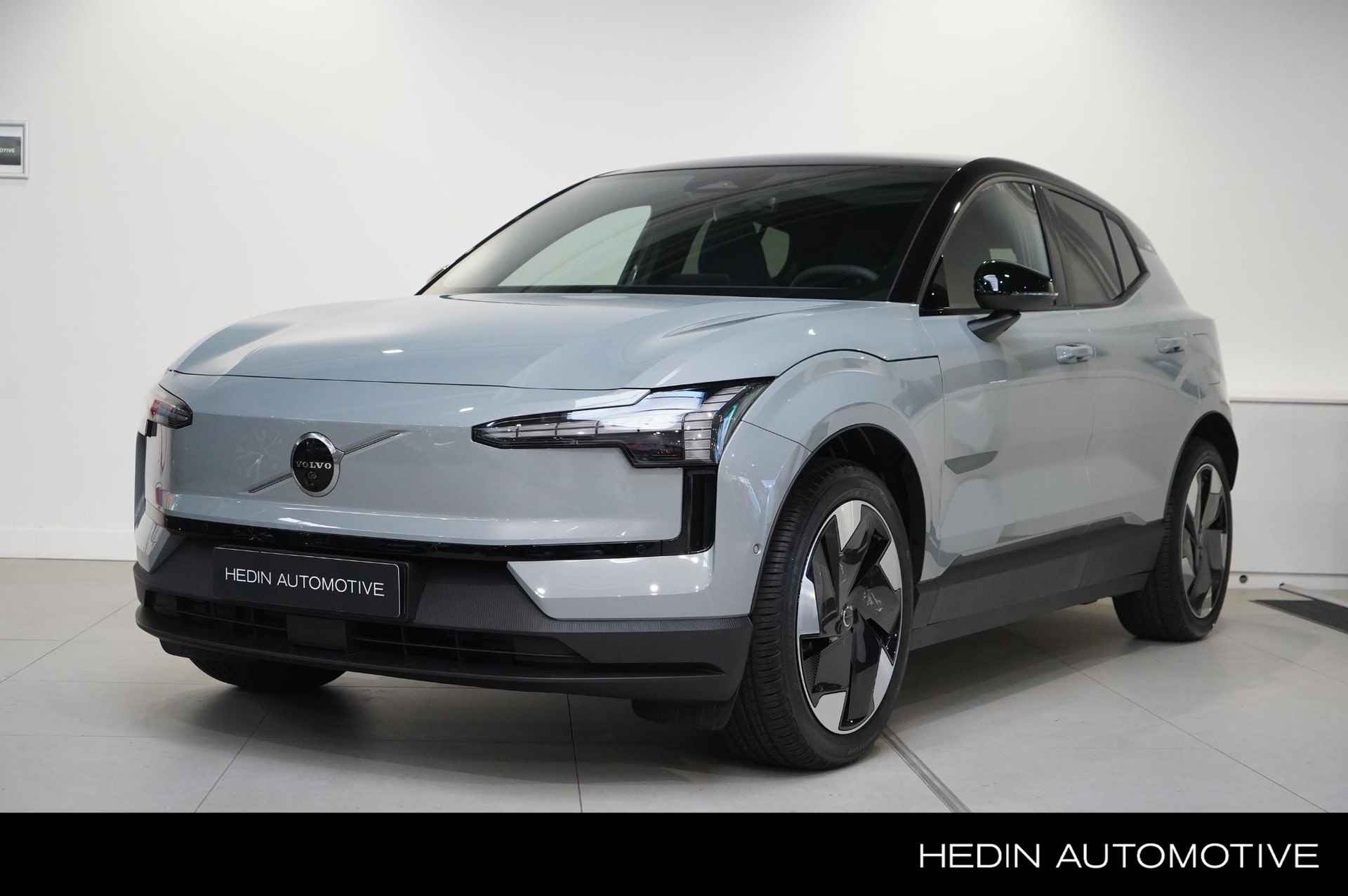 Volvo EX30 Single Motor Extended Range Plus 69 kWh |Voorraad Korting €4950,- | Uit Voorraad Leverbaar | Indigo Interior | Google Maps & internet | Harman & Kardon Audio | Adaptive Cruise Control & Pilot Assist | - 1/18