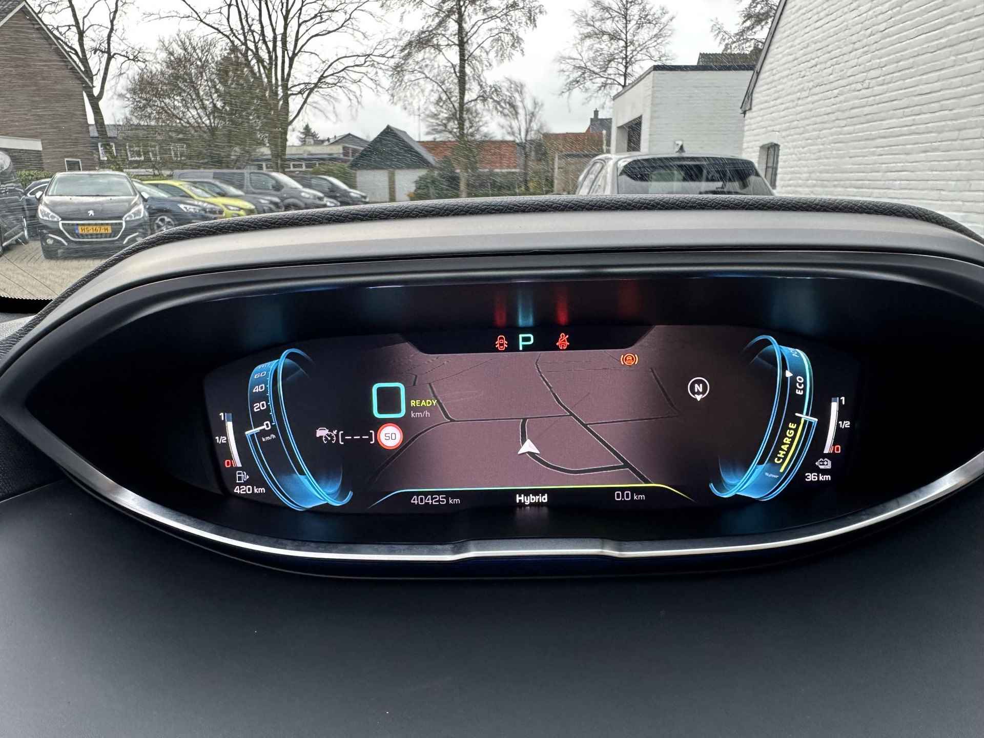 Peugeot 3008 1.6 HYbrid 225 GT | Plug-In Hybride | Tot 45 Km Elektrisch Rijden | Navigatie | Zwart Dak | Keyless Entry | Elektrische Kofferklep | Full LED Verlichting | Camera | Stoelverwarming | Climate Control | Cruise Control | - 12/66