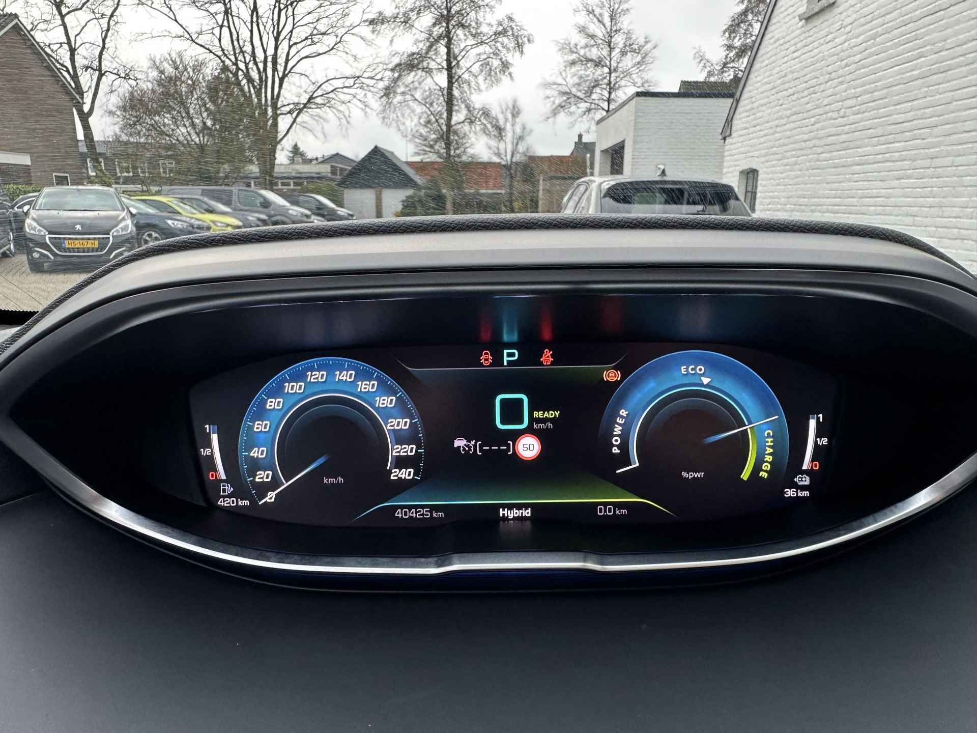 Peugeot 3008 1.6 HYbrid 225 GT | Plug-In Hybride | Tot 45 Km Elektrisch Rijden | Navigatie | Zwart Dak | Keyless Entry | Elektrische Kofferklep | Full LED Verlichting | Camera | Stoelverwarming | Climate Control | Cruise Control | - 13/66