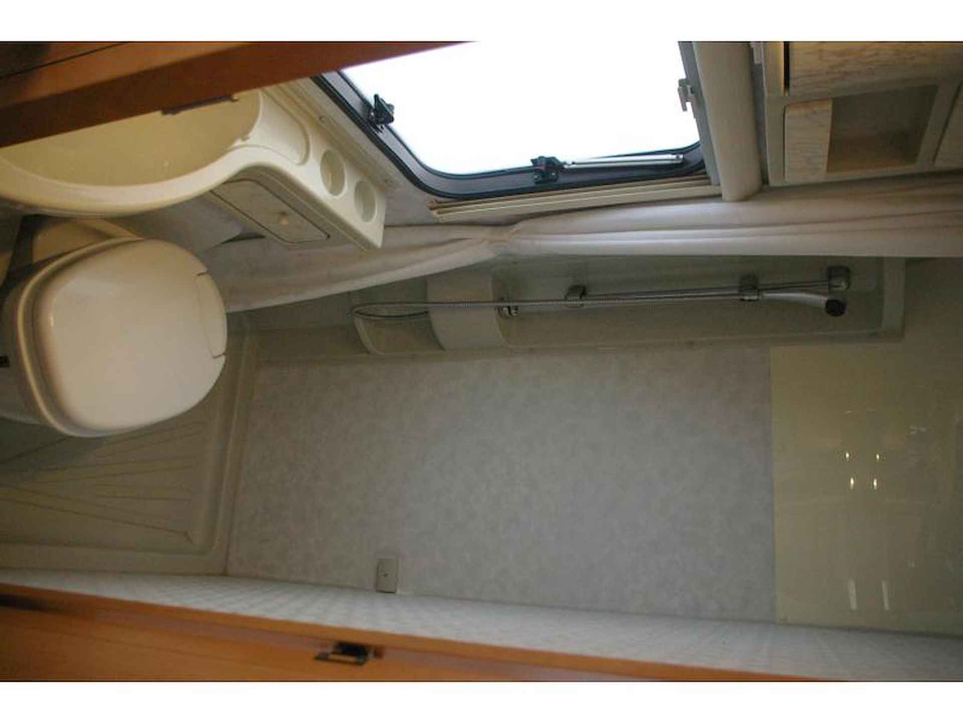 Adria Coral 573 DS Fransbed, Trienzit. - 13/15