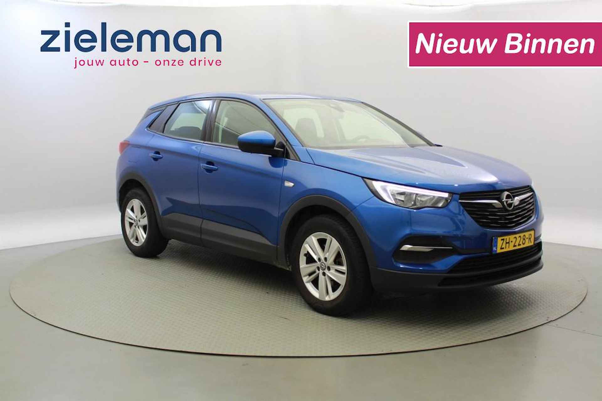 OPEL Grandland X 1.2 Turbo Business + - Carplay, Camera, Trekhaak - 1/32