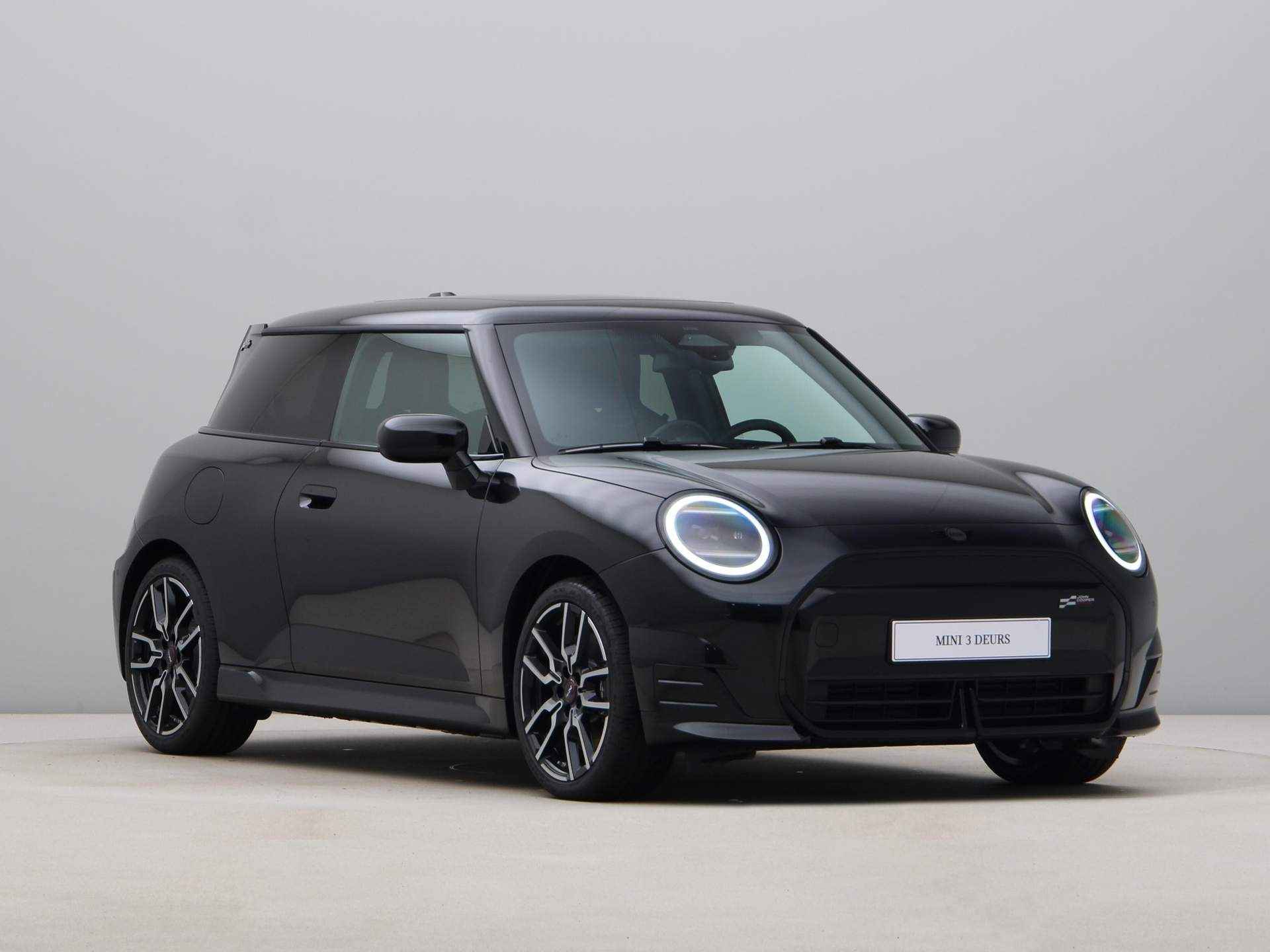 MINI Cooper E John Cooper Works Pakket M PRIVATE LEASE EUR 475,- (48 mnd/10.000 km) - 8/23