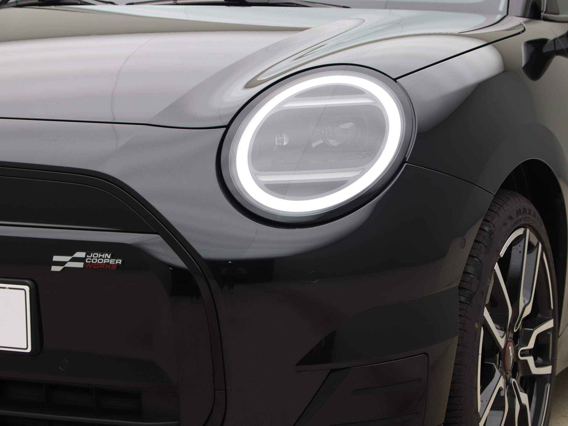 MINI Cooper E John Cooper Works Pakket M PRIVATE LEASE EUR 475,- (48 mnd/10.000 km) - 19/23