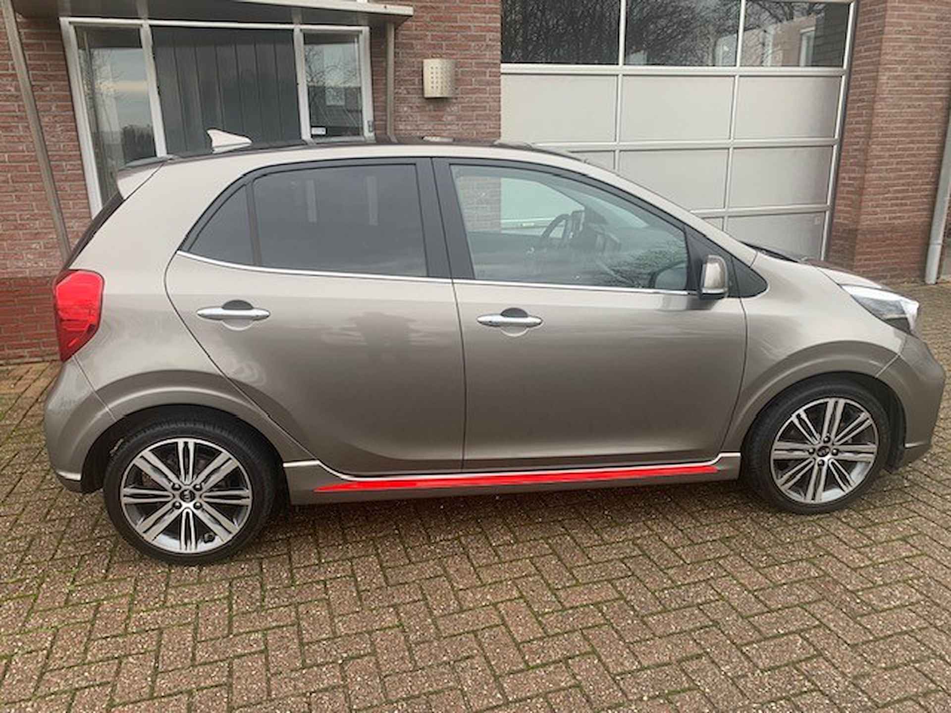 Kia Picanto 1.2 GT-Line Schuifdak Unieke 4 cilinder - 6/23