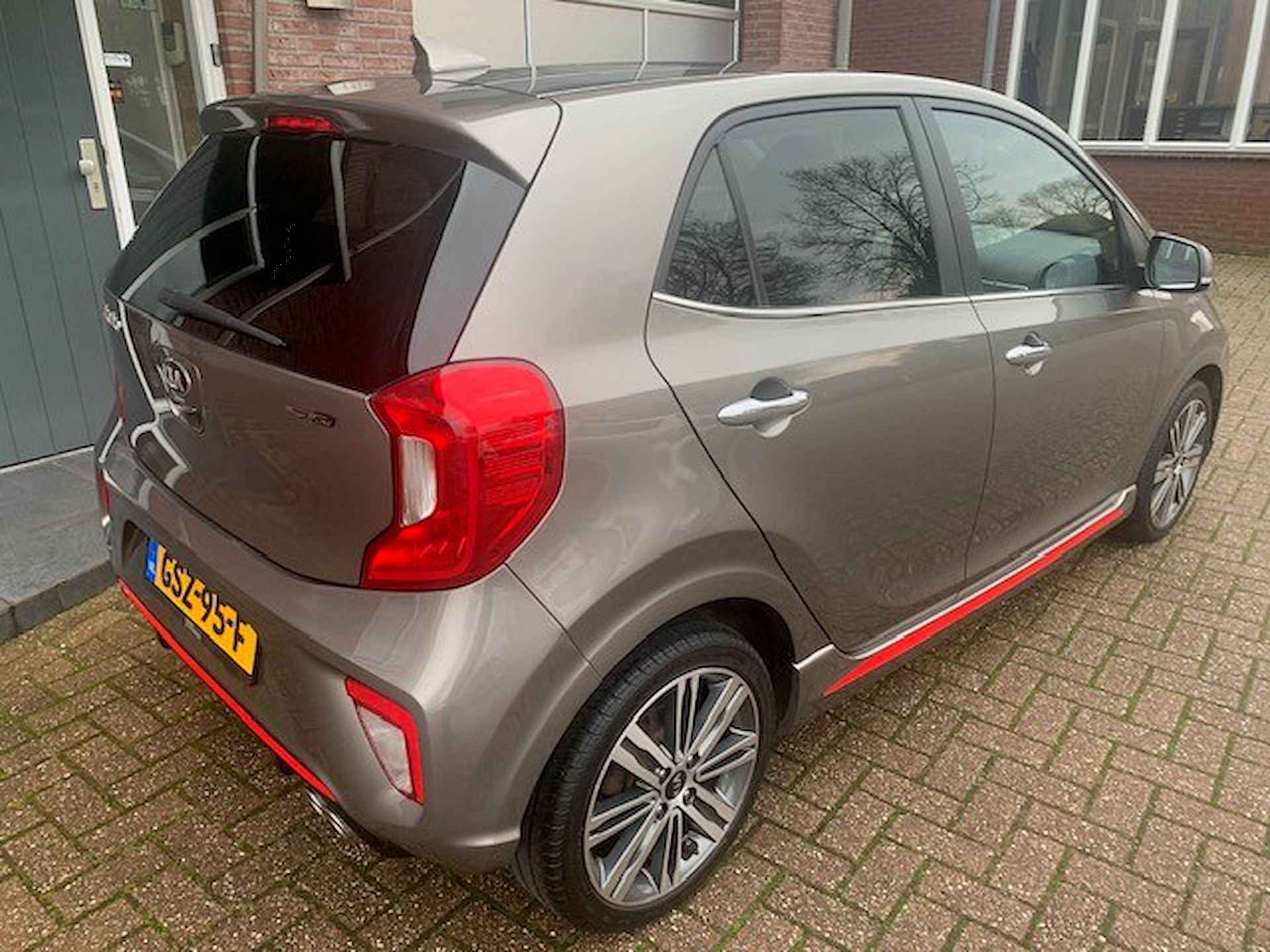 Kia Picanto 1.2 GT-Line Schuifdak Unieke 4 cilinder - 7/23