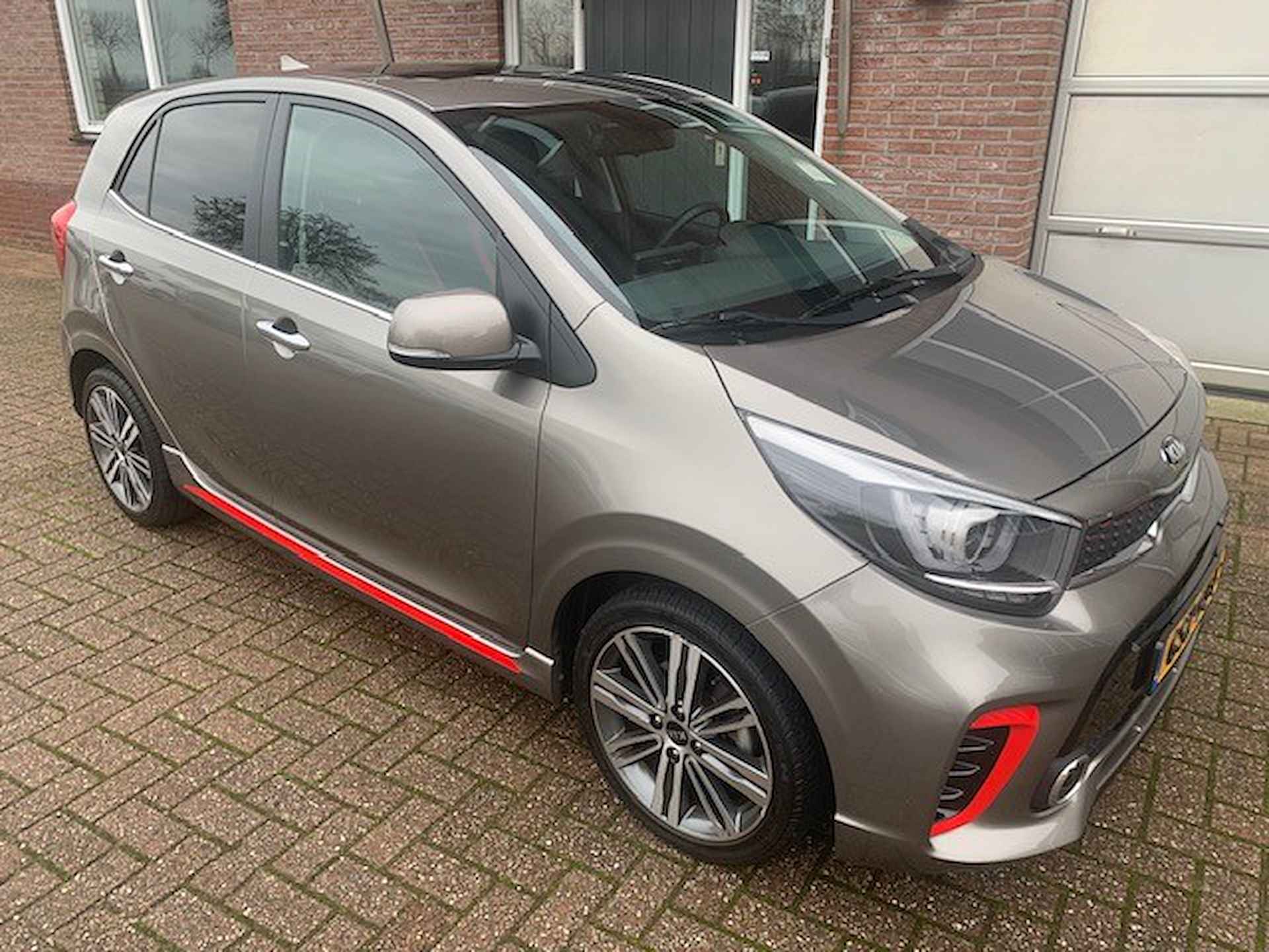 Kia Picanto 1.2 GT-Line Schuifdak Unieke 4 cilinder - 1/23