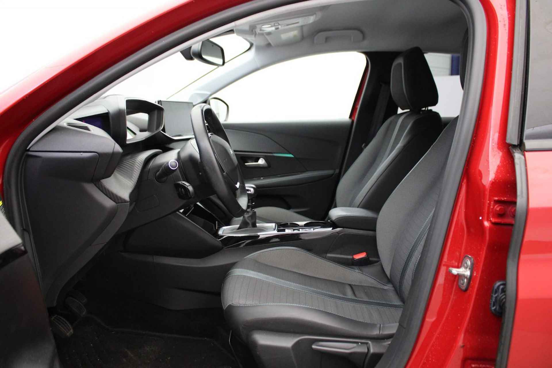 PEUGEOT 208 1.2 PureTech Allure - Digital Cockpit, leer, Model Bouwjaar 2019 - 7/31