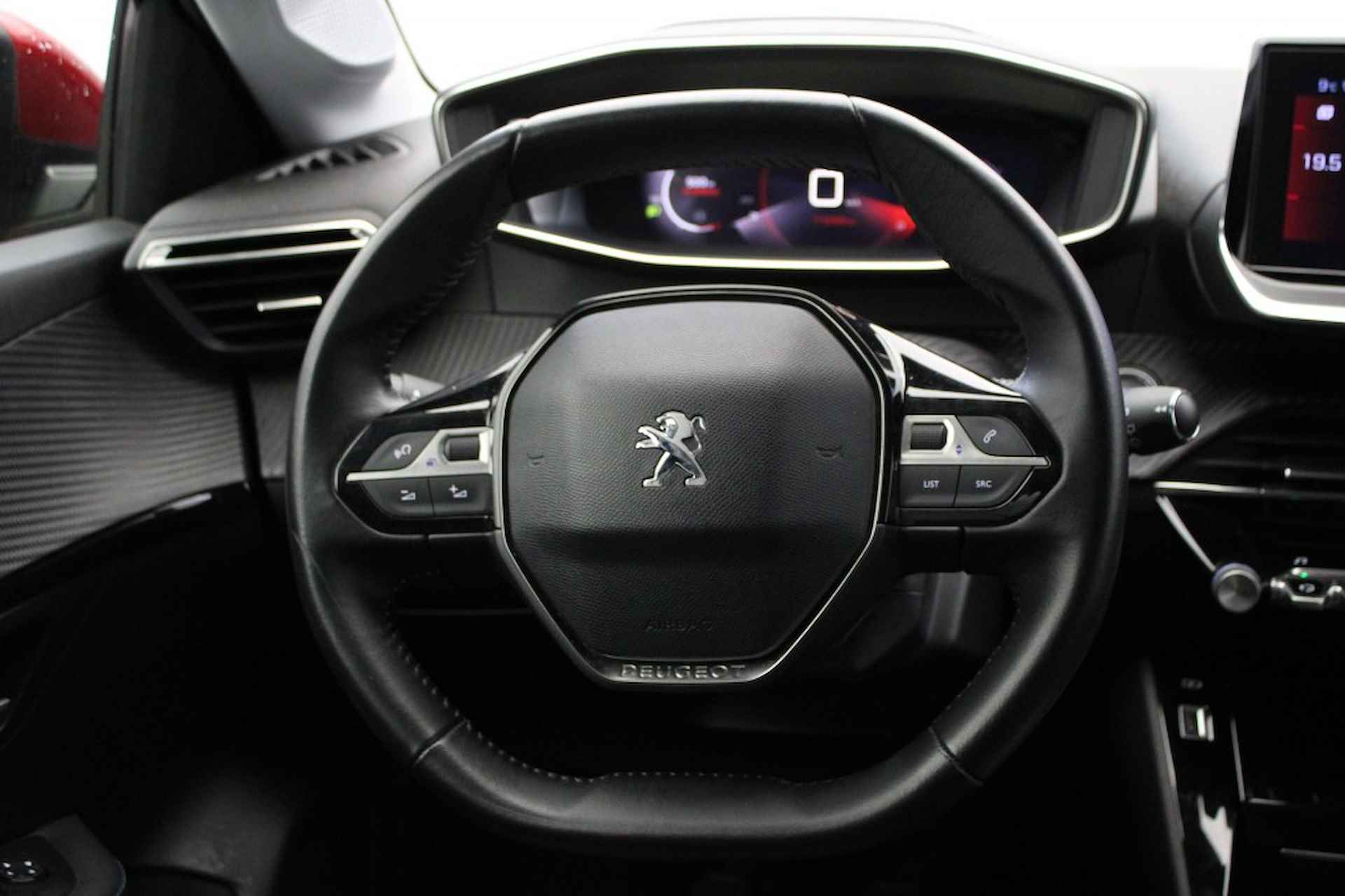 PEUGEOT 208 1.2 PureTech Allure - Digital Cockpit, leer, Model Bouwjaar 2019 - 12/31