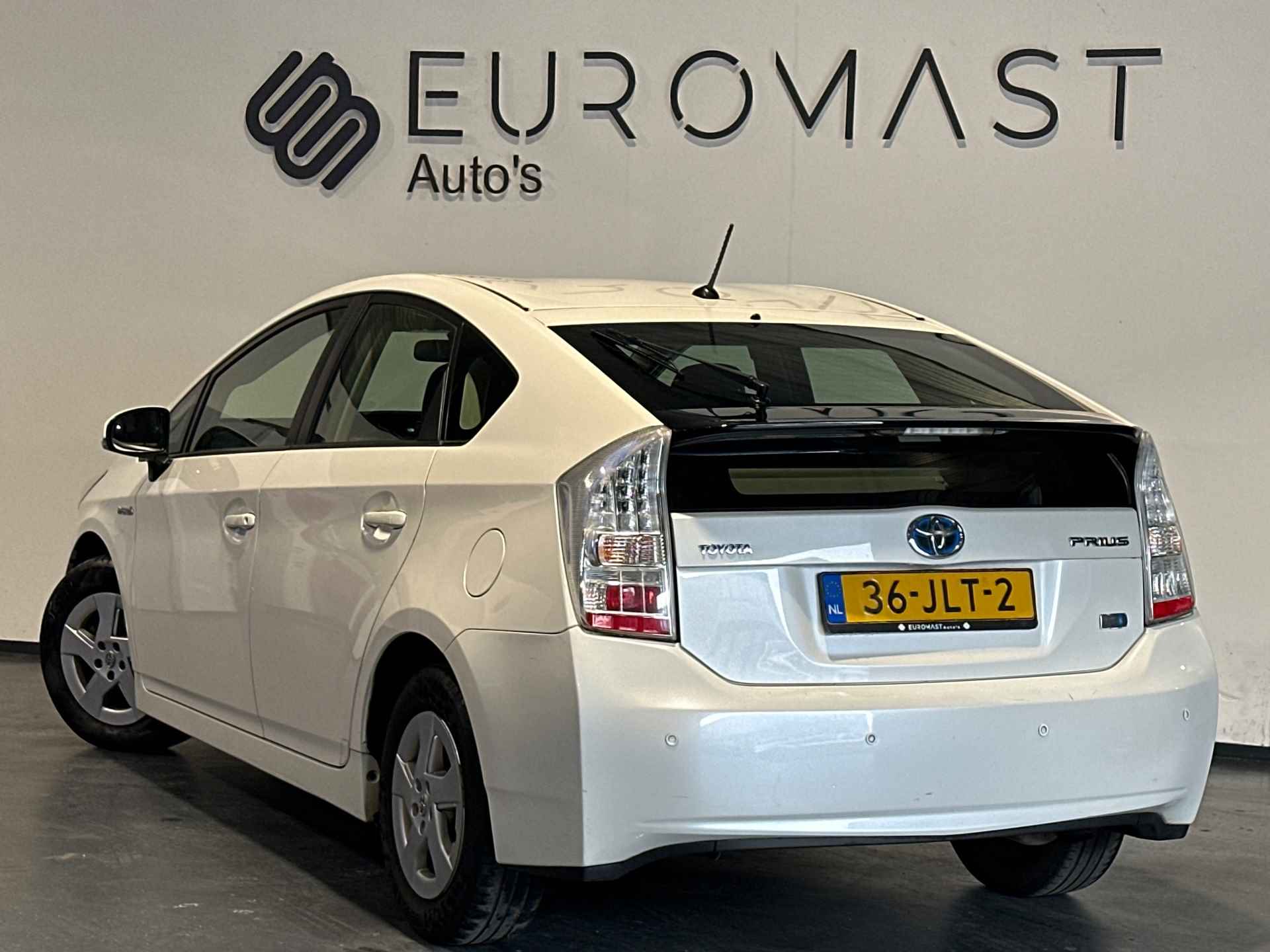 Toyota Prius 1.8 Comfort Airco Cruise Pdc Nieuwe Apk - 4/17