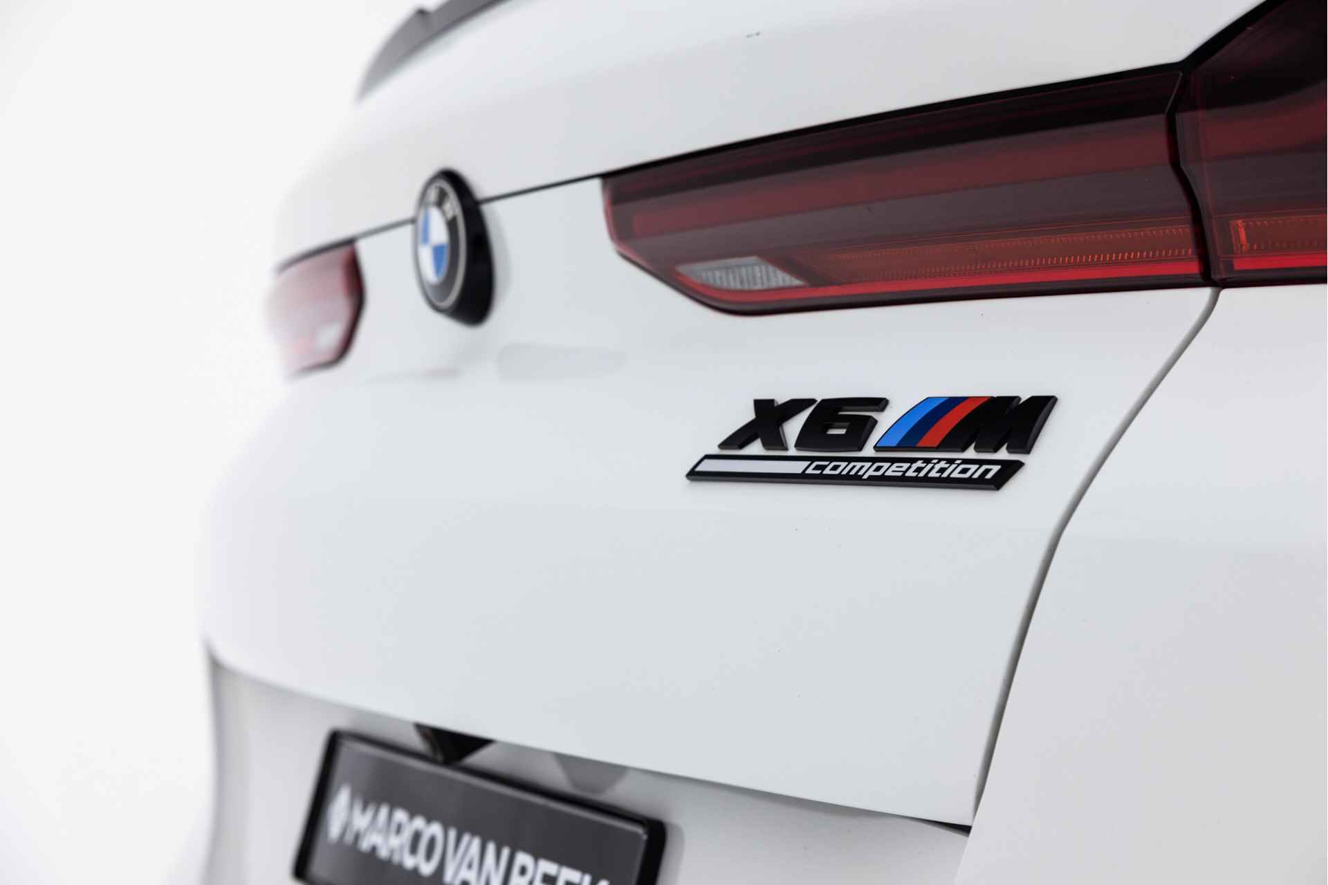 BMW X6 M Competition | Pano | B&W | Carbon | ACC | E-Trekhaak | M Drivers Pack - 29/64