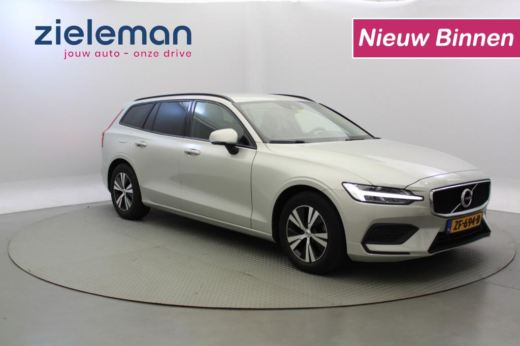 VOLVO V60 2.0 D3 Momentum - LED, Clima