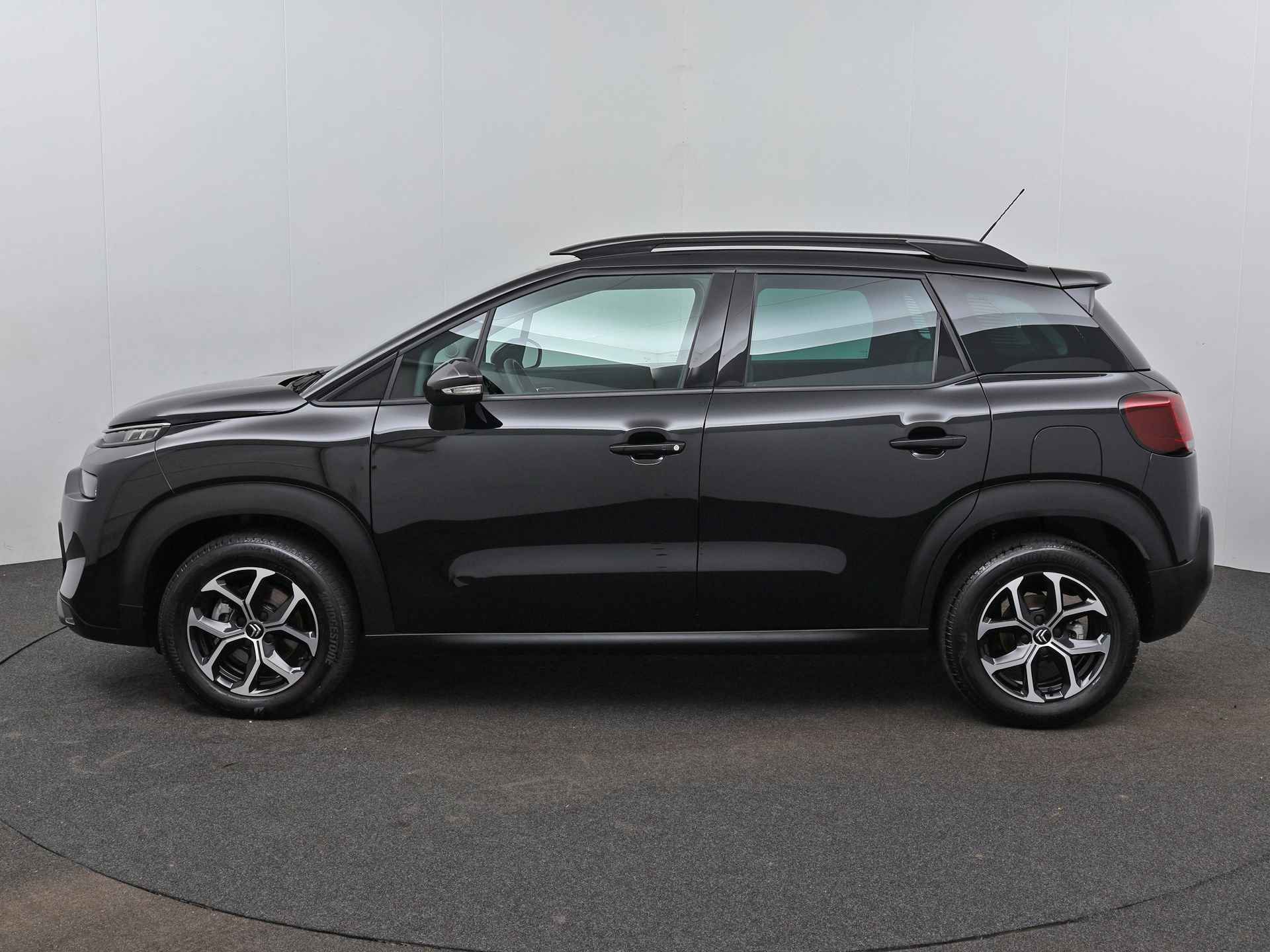 Citroën C3 Aircross PureTech 130pk Automaat Plus | Rijklaar | Stoelverwarming | Keyless Entry | Head Up Display - 10/28