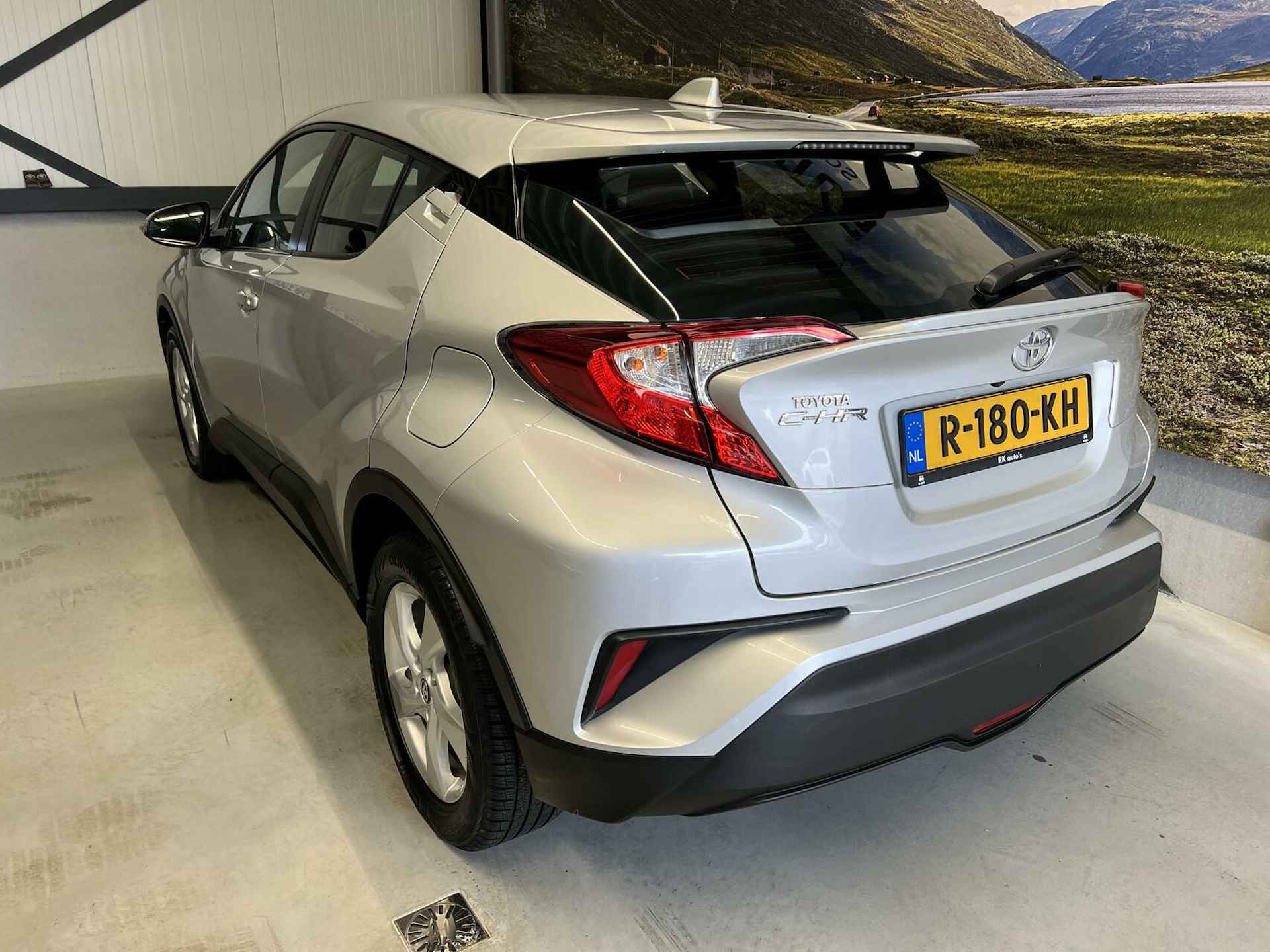 Toyota C-HR 1.2 Dynamic / Navi / Camera / Cruise - 14/34