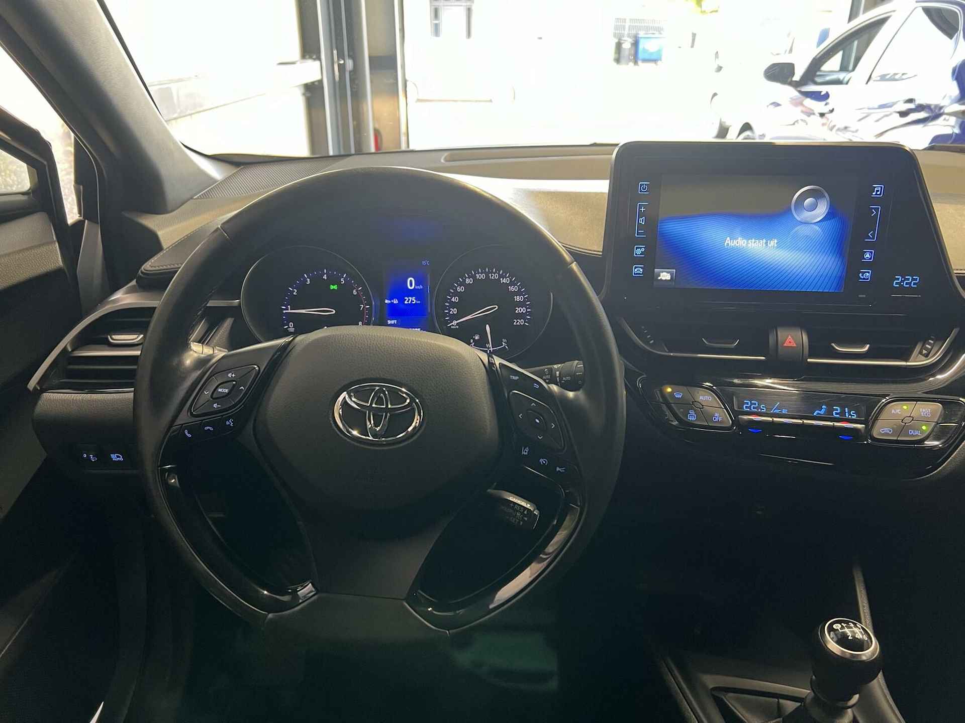 Toyota C-HR 1.2 Dynamic / Navi / Camera / Cruise - 18/34