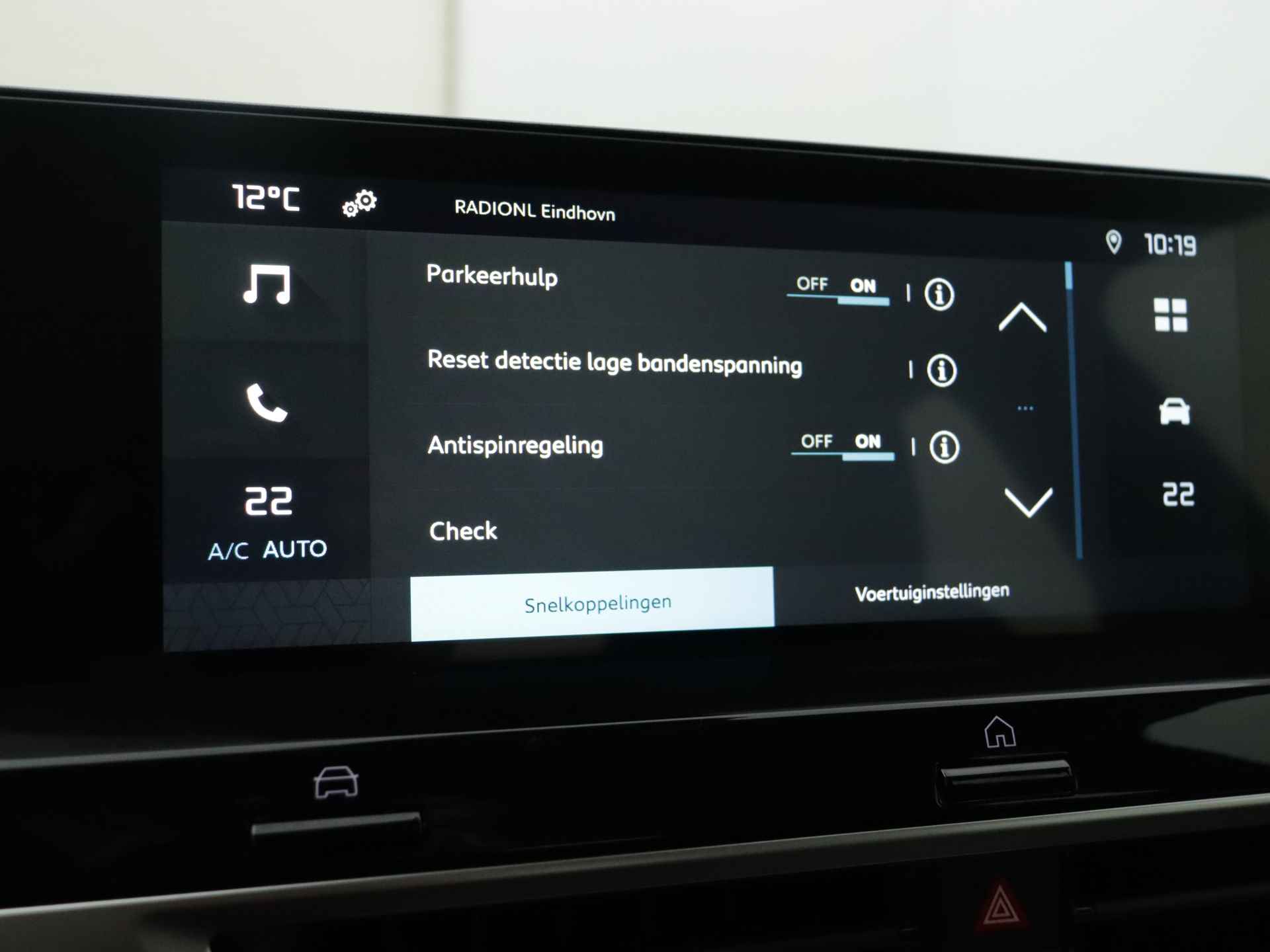 Citroën Ë-C4 Feel 50 kWh | Rijklaar | Parkeersensoren achter | Camera achter | Apple carplay / Android auto | - 16/28