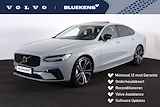 Volvo S90 T8 AWD Ultimate Dark - LONG RANGE - Luchtvering - Schuif/kanteldak - IntelliSafe Assist & Surround - 360º Camera - Bowers & Wilkins audio - Verwarmde voorstoelen, stuur & achterbank - Parkeersensoren voor & achter - Elektr. bedienb. voorstoelen met geheugen - Head up display - Extra getint glas - 20' LMV