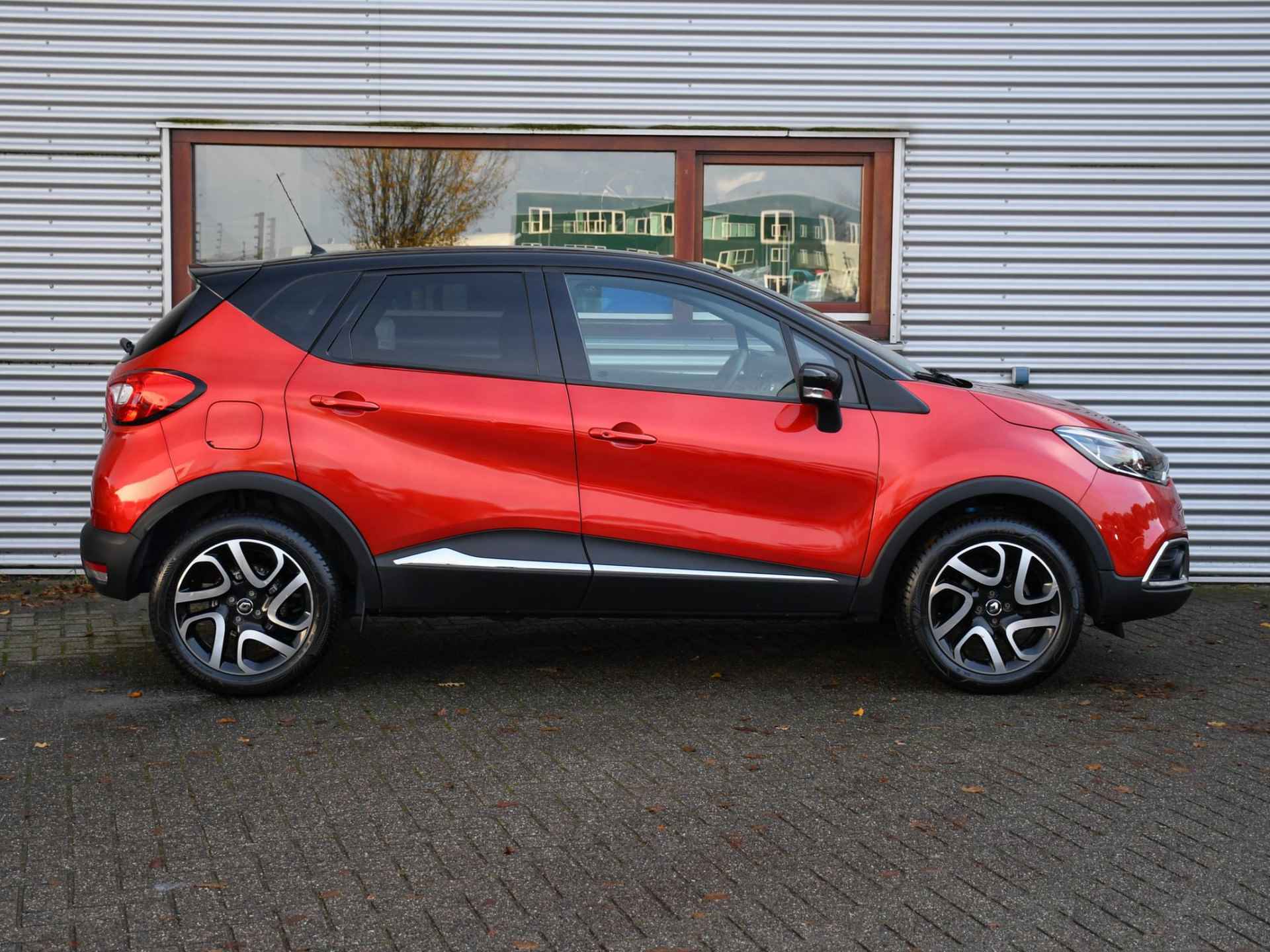 Renault Captur Dynamique 0.9 TCe 90pk NAVI | DAB | KEYLESS ENTRY | 17''LM | NAVI | PDC ACHTER + CAMERA | CLIMA - 3/28