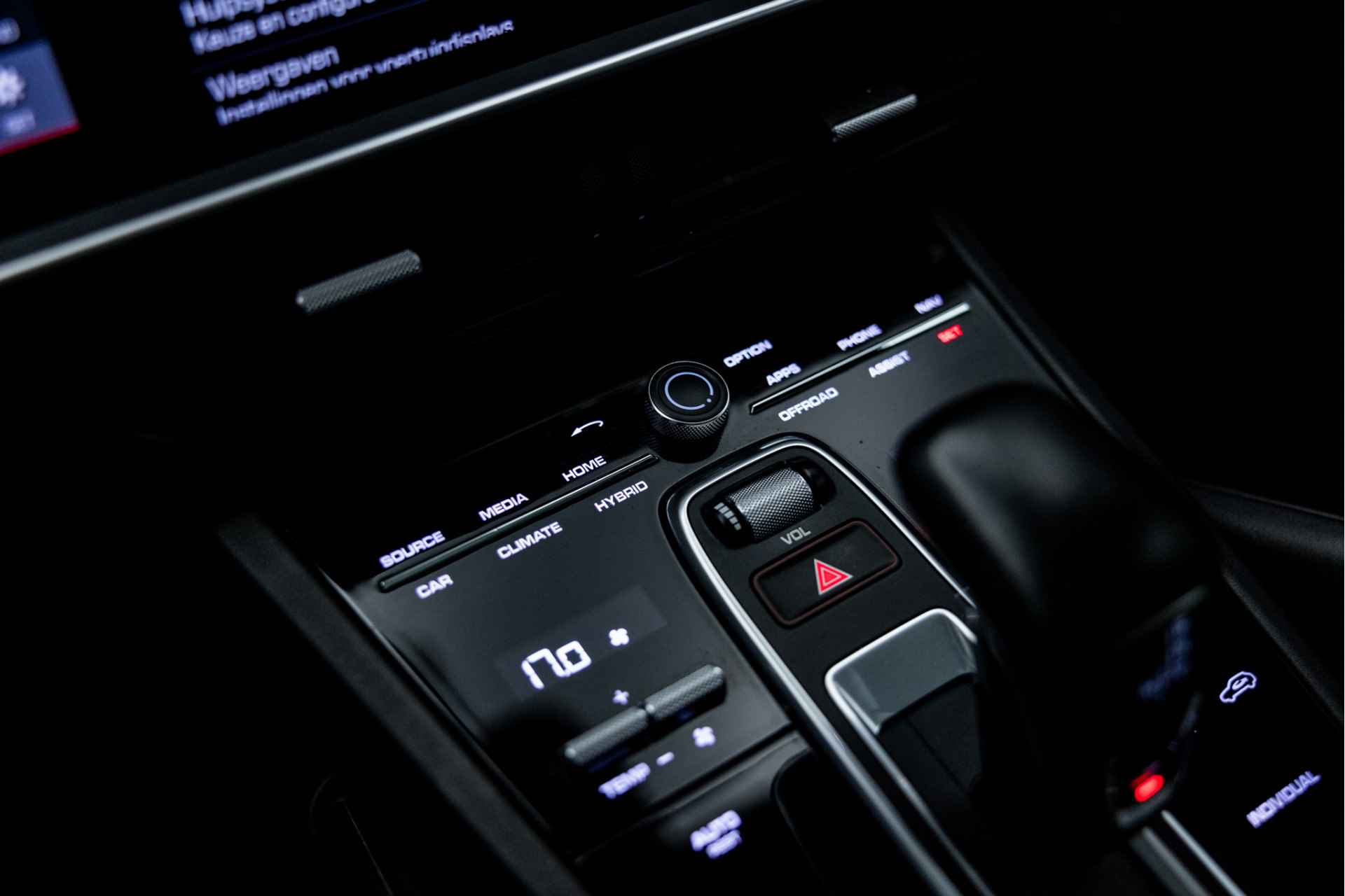 Porsche Cayenne 3.0 E-Hybrid | Pano | 4W Sturing | Bose | Soft-Close - 46/57