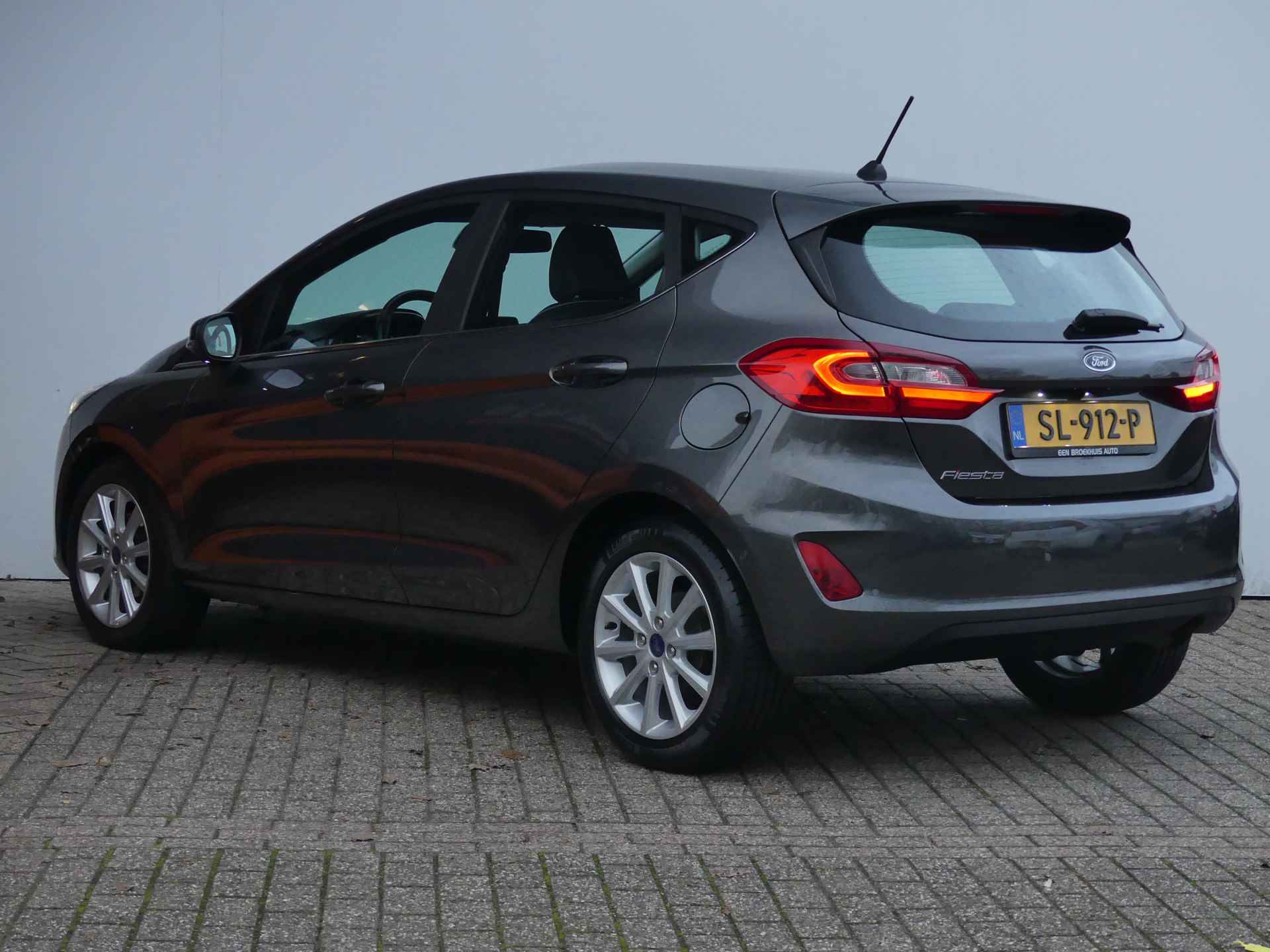 Ford Fiesta 1.0 EcoBoost 100PK Titanium | ADAPTIVE CRUISE | NAVI | CAMERA | PARKEERSENSOREN V+A | - 7/28