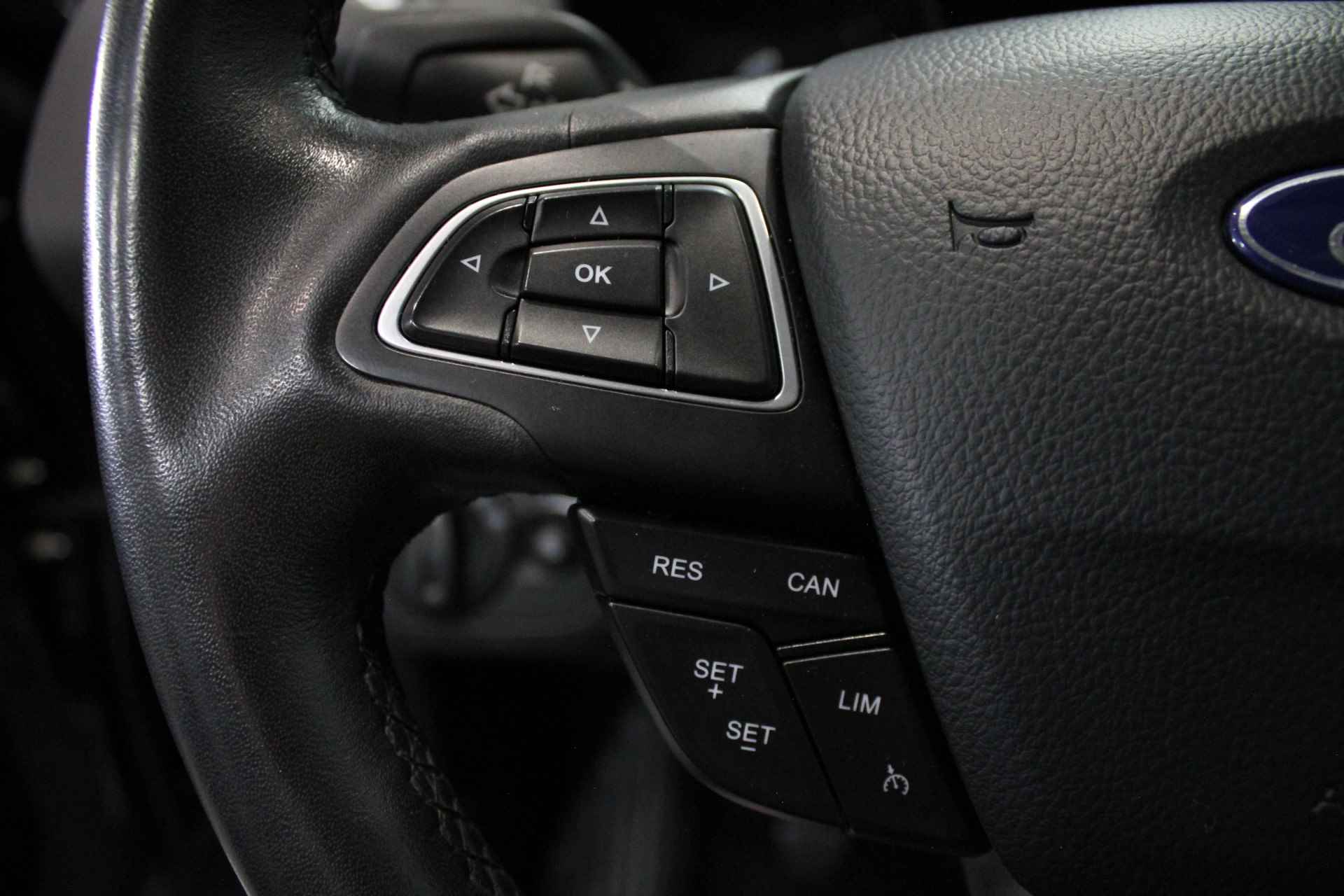 Ford C-MAX 1.0 Titanium | Navigatie | Achteruitrijcamera | - 16/22