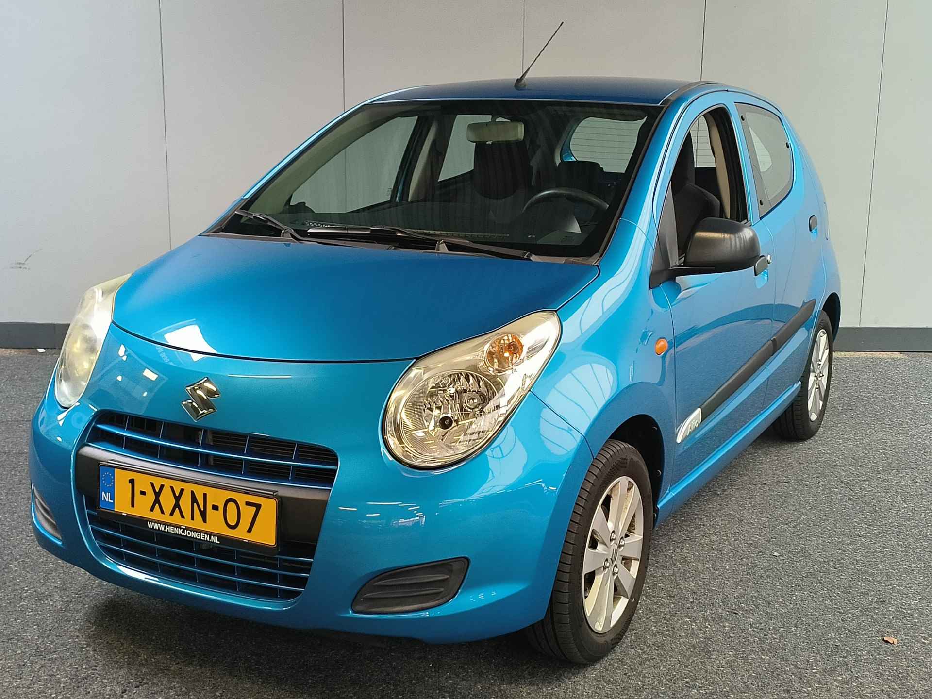 Suzuki Alto 1.0 Celebration EASSS uit 2014 Rijklaar + 12 maanden Bovag-garantie Henk Jongen Auto's in Helmond,  al 50 jaar service zoals 't hoort! - 6/25