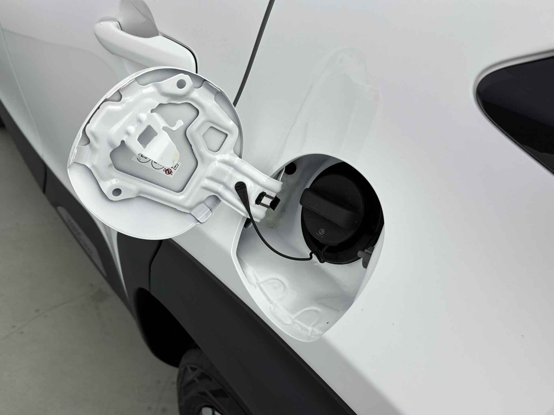 Toyota Yaris Cross 1.5 Hybrid First Edition | Trekhaak | Apple Carplay & Andoid Auto | Navigatie | - 39/40