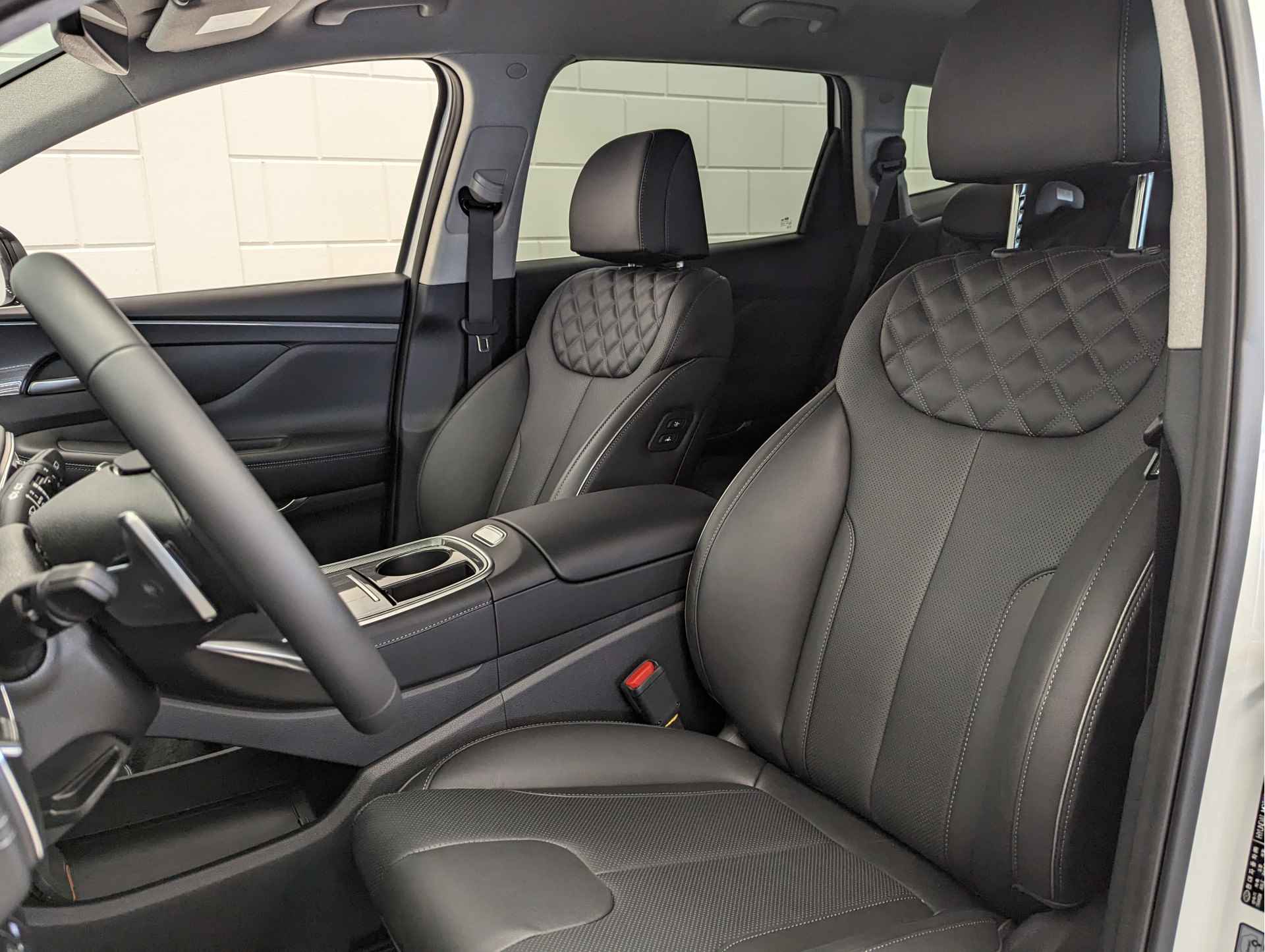 Hyundai Santa Fe 1.6 T-GDI PHEV Comfort Smart 20 INCH VELGEN | SIDE STEPS | LEDER | NAVIGATIE | BESCHIKBAAR VANAF 26-06-2024 - 16/48
