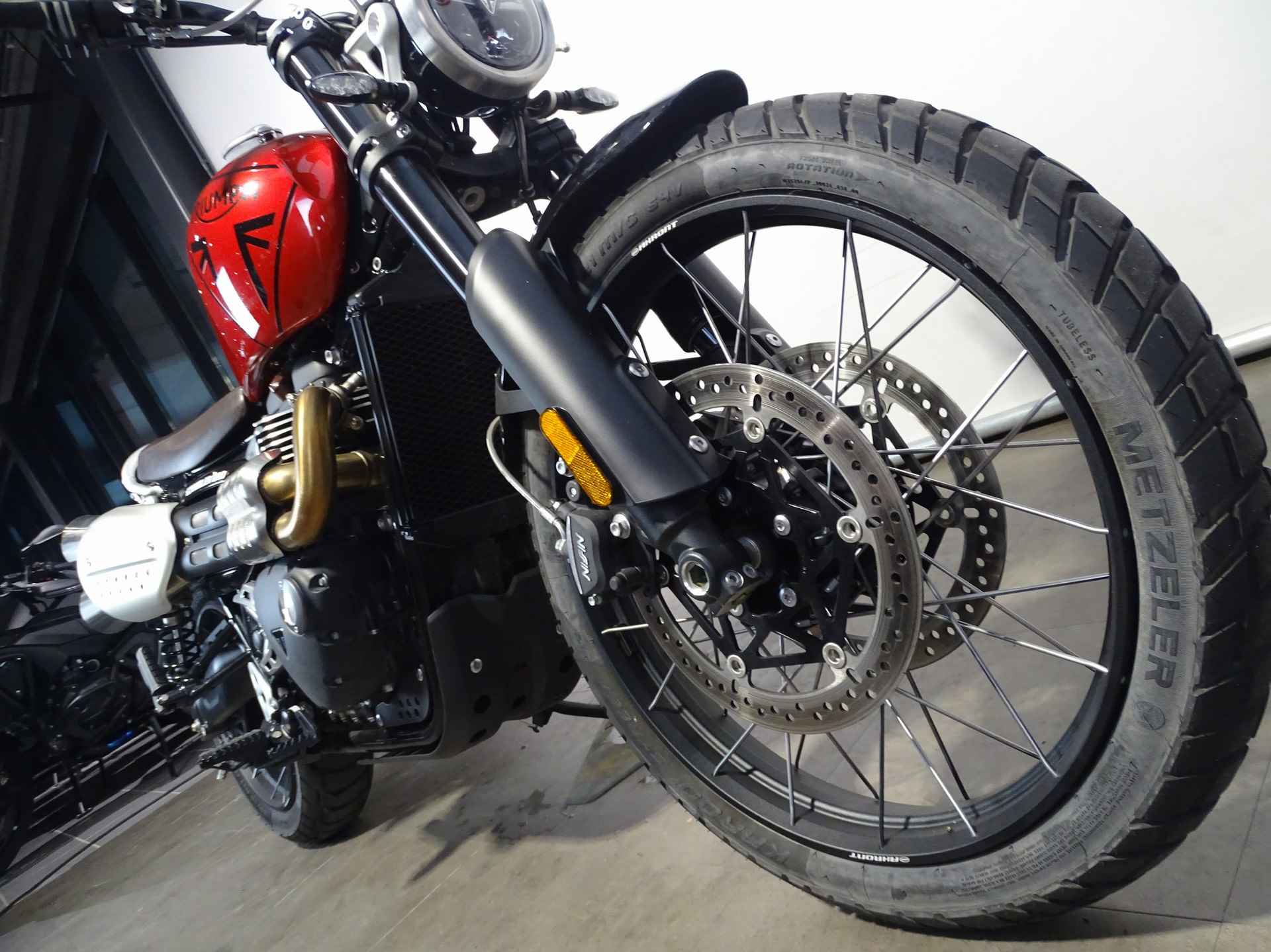 Triumph SCRAMBLER 1200 X - 4/9