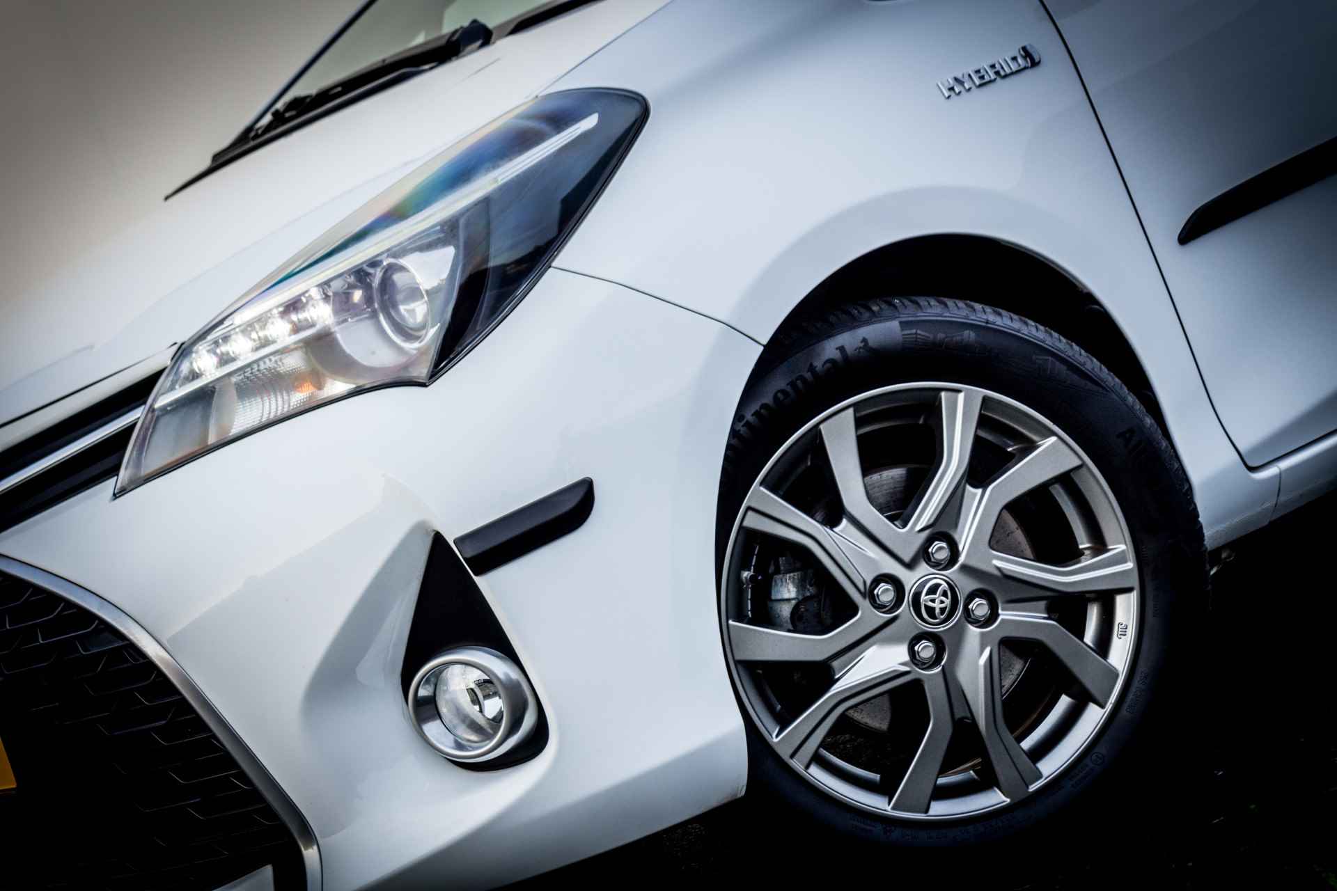 Toyota Yaris 1.5 Hybrid Dynamic | Panodak | Climate |   | 16'' LMV | NAVI | Trekhaak | - 8/34