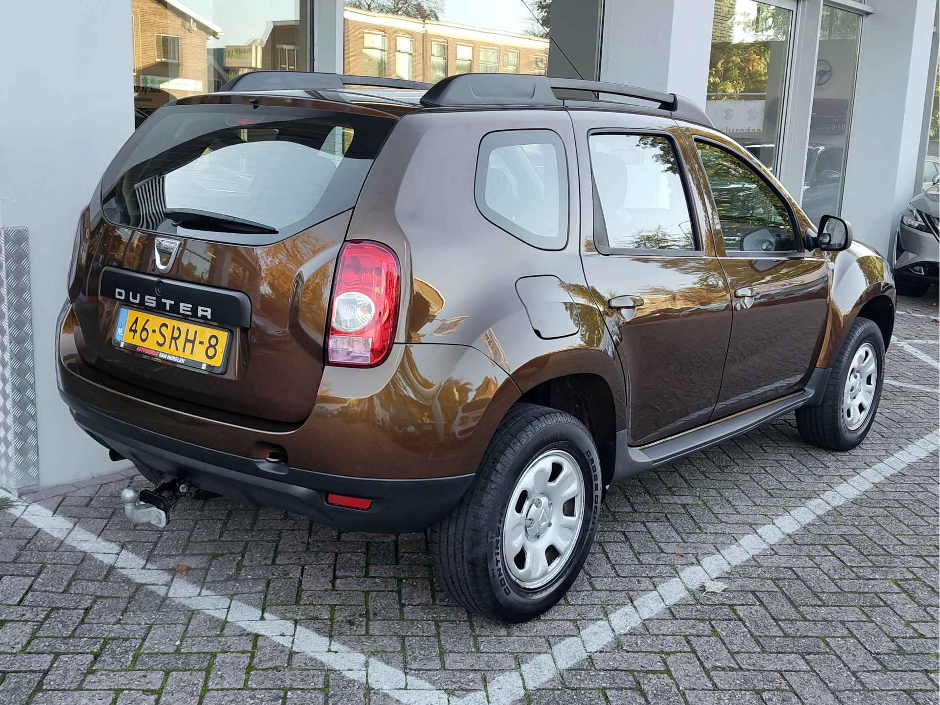 Dacia Duster 1.6 LAURÉATE 2WD Trekhaak | Airco | Elektrische ramen - 6/29