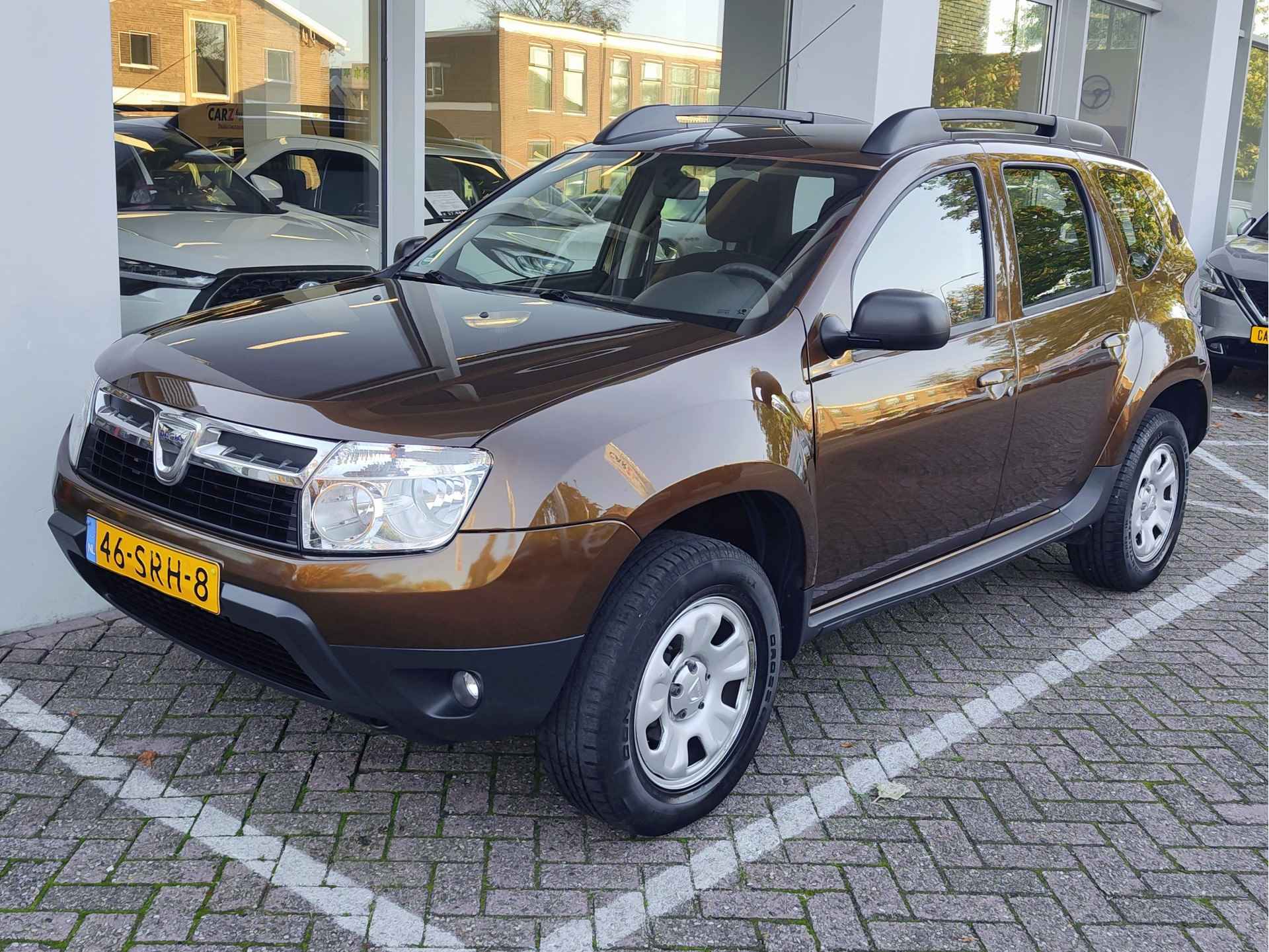 Dacia Duster 1.6 LAURÉATE 2WD Trekhaak | Airco | Elektrische ramen - 1/29