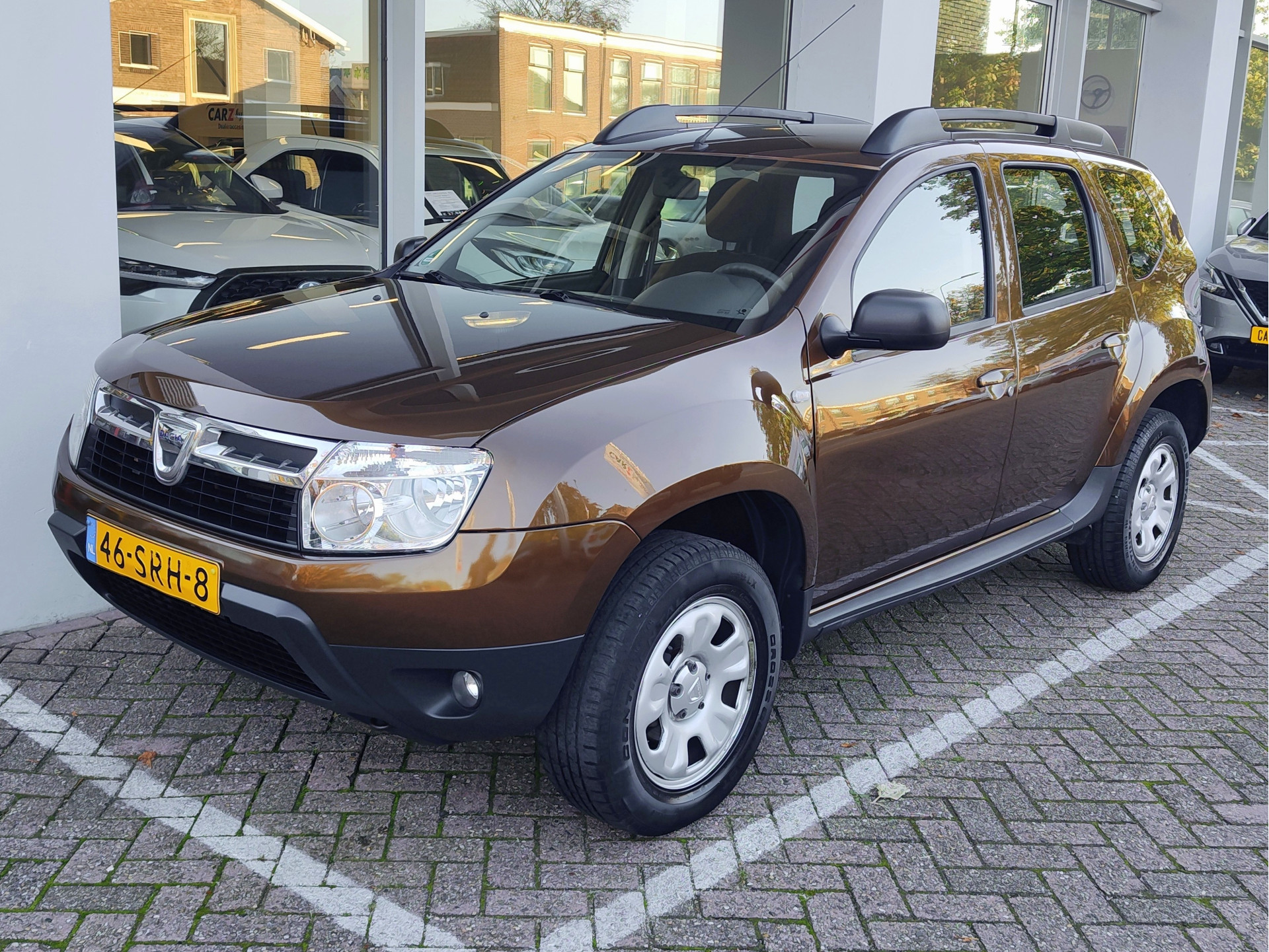 Dacia Duster 1.6 LAURÉATE 2WD Trekhaak | Airco | Elektrische ramen