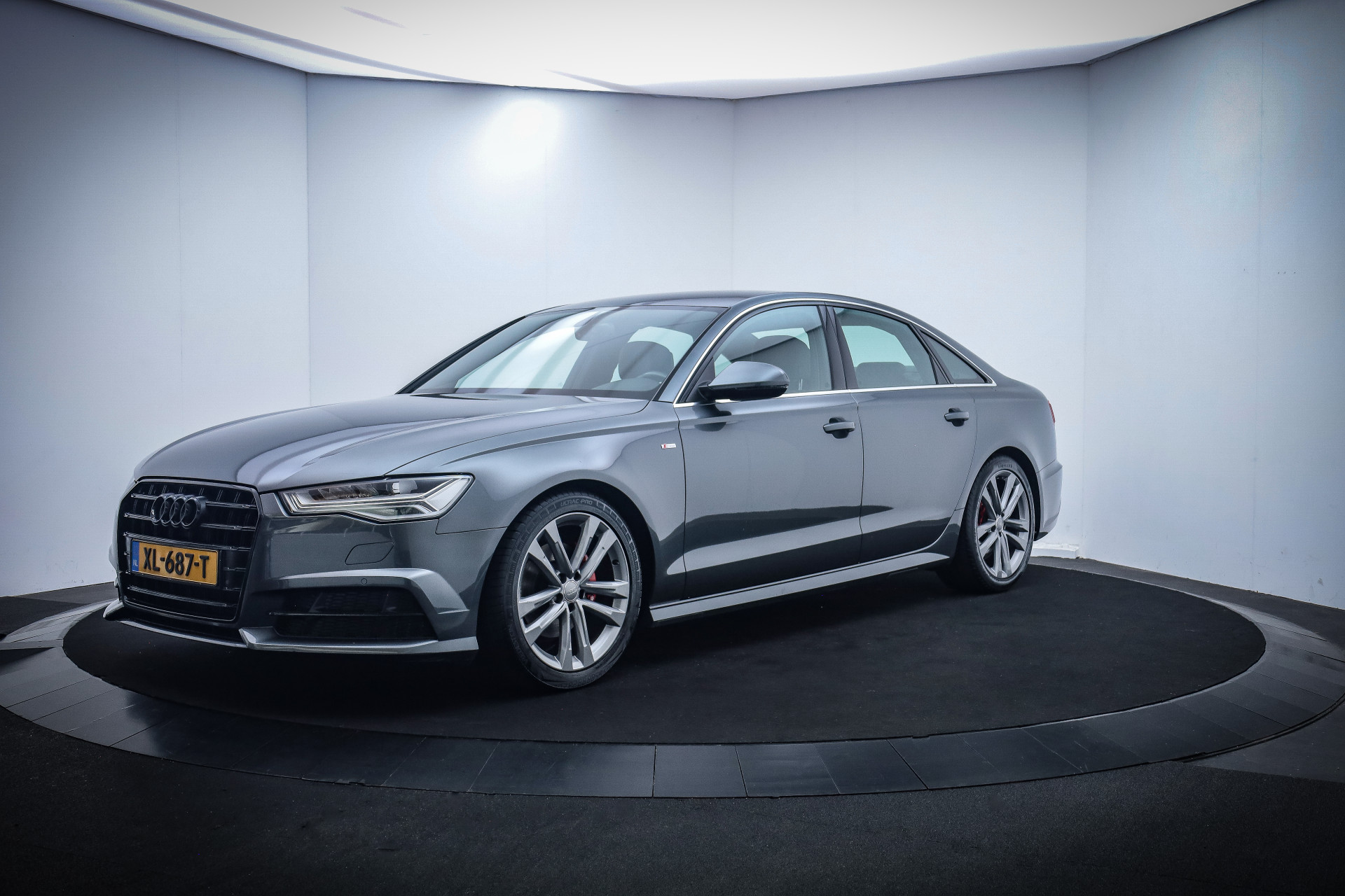 Audi A6 Limousine 1.8T 191Pk S-Tr. S-LINE Ultra AUDI SOUND/FULL LED/LMV 19''/HALF LEDER/STOELVERW./CLIMA/CRUISE/PDC V+A