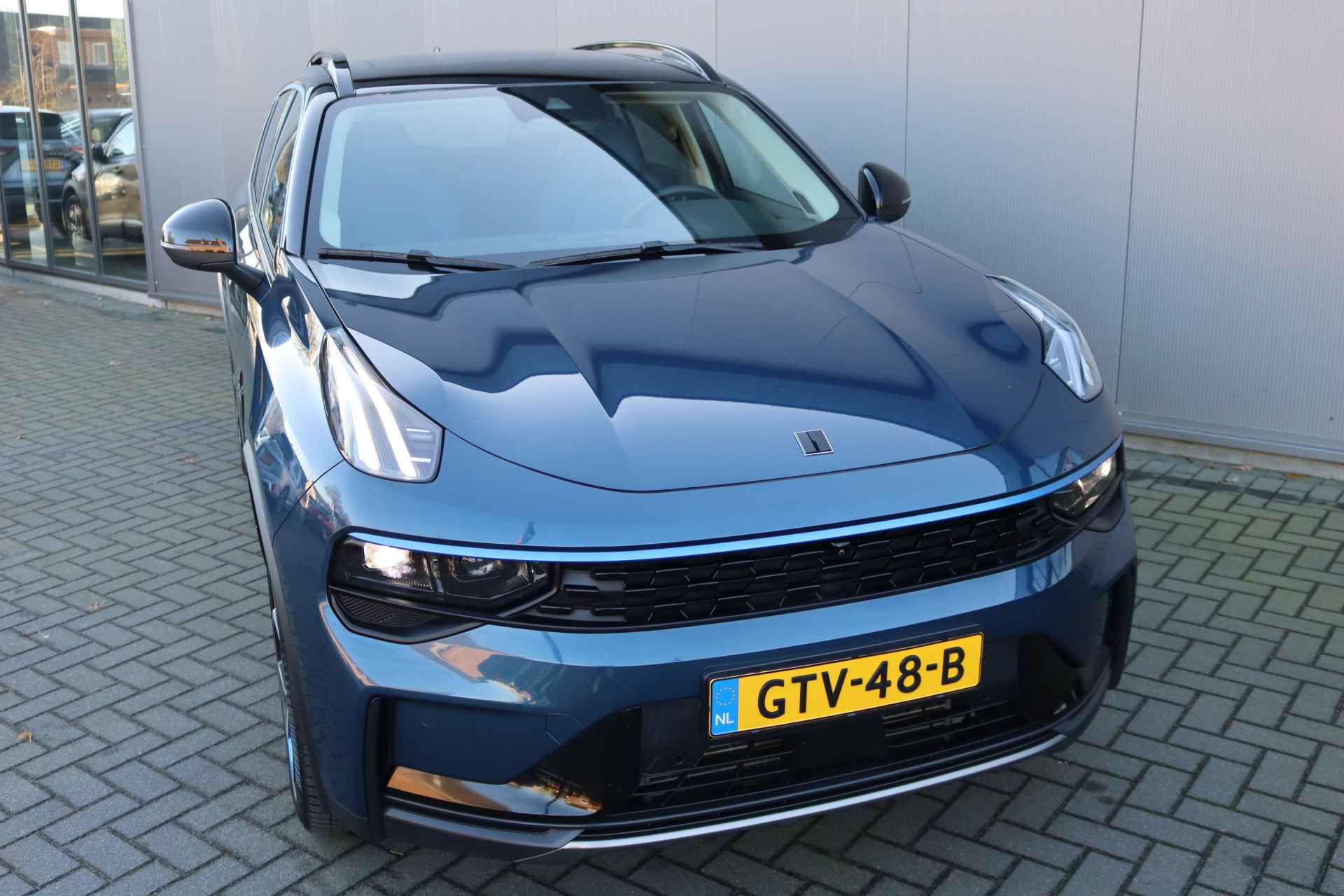 Lynk & Co 01 1.5 PHEV Plug in Hybrid 261PK Trekhaak-1800KG/Panoramadak/Winter-pack - 9/33