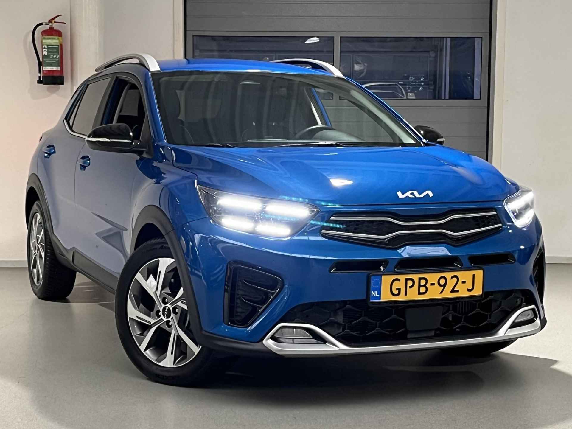 Kia Stonic 1.0 T-GDi MHEV GT-Line | Navi | Apple Carplay/Android Auto | All-Seasonbanden | 17"Lichtmetalen Velgen | Licht+Regensensor | Cruise Control | Parkeersensoren Voor+ Achter | Camera Achter - 3/26