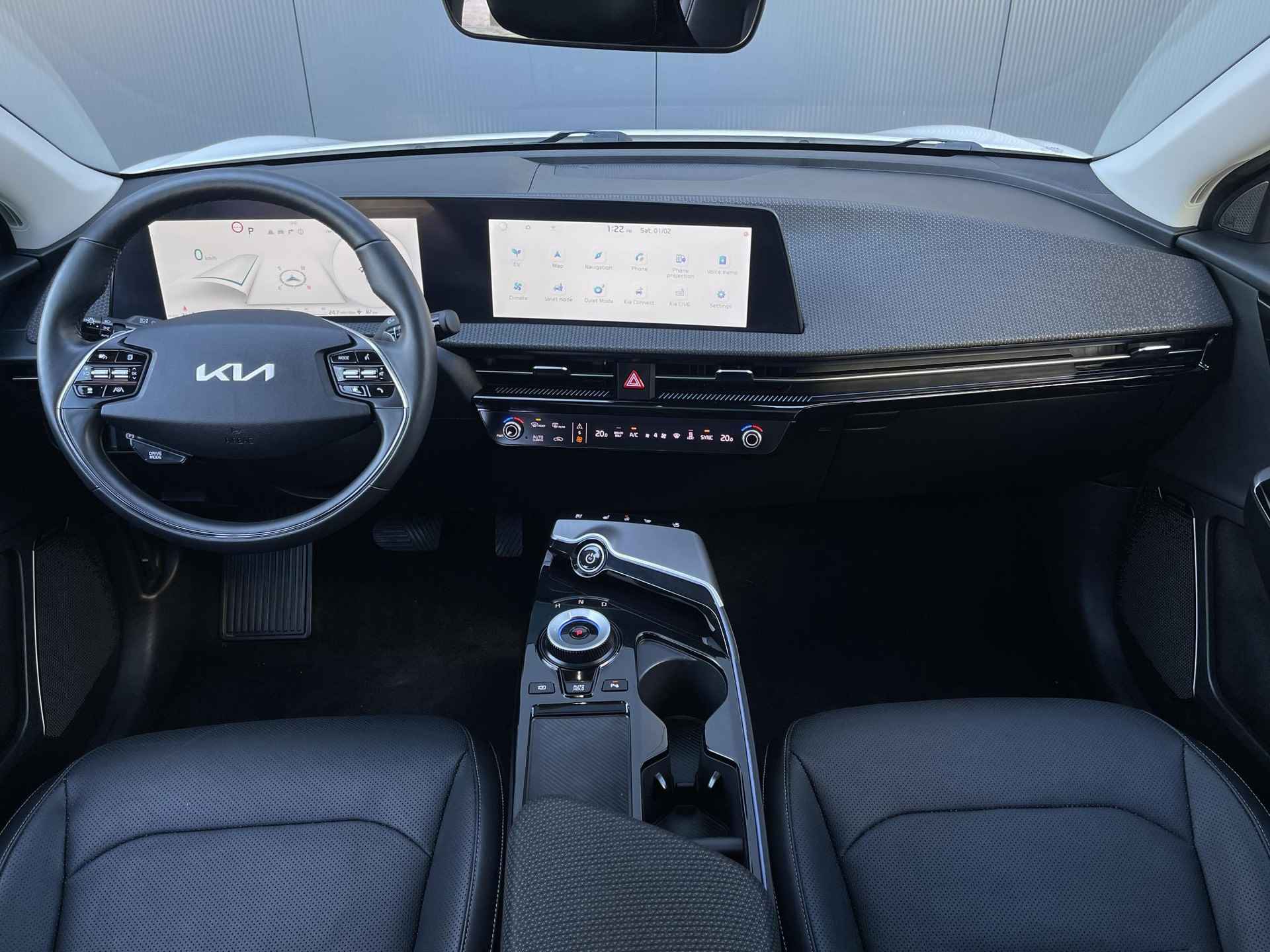 Kia EV6 Plus Advanced 77.4 kWh | Navi | Clima | Camera | Stoelverwarming & -verkoeling | Apple Carplay & Android Auto | Fabrieksgarantie t/m 04-2032 - 13/39