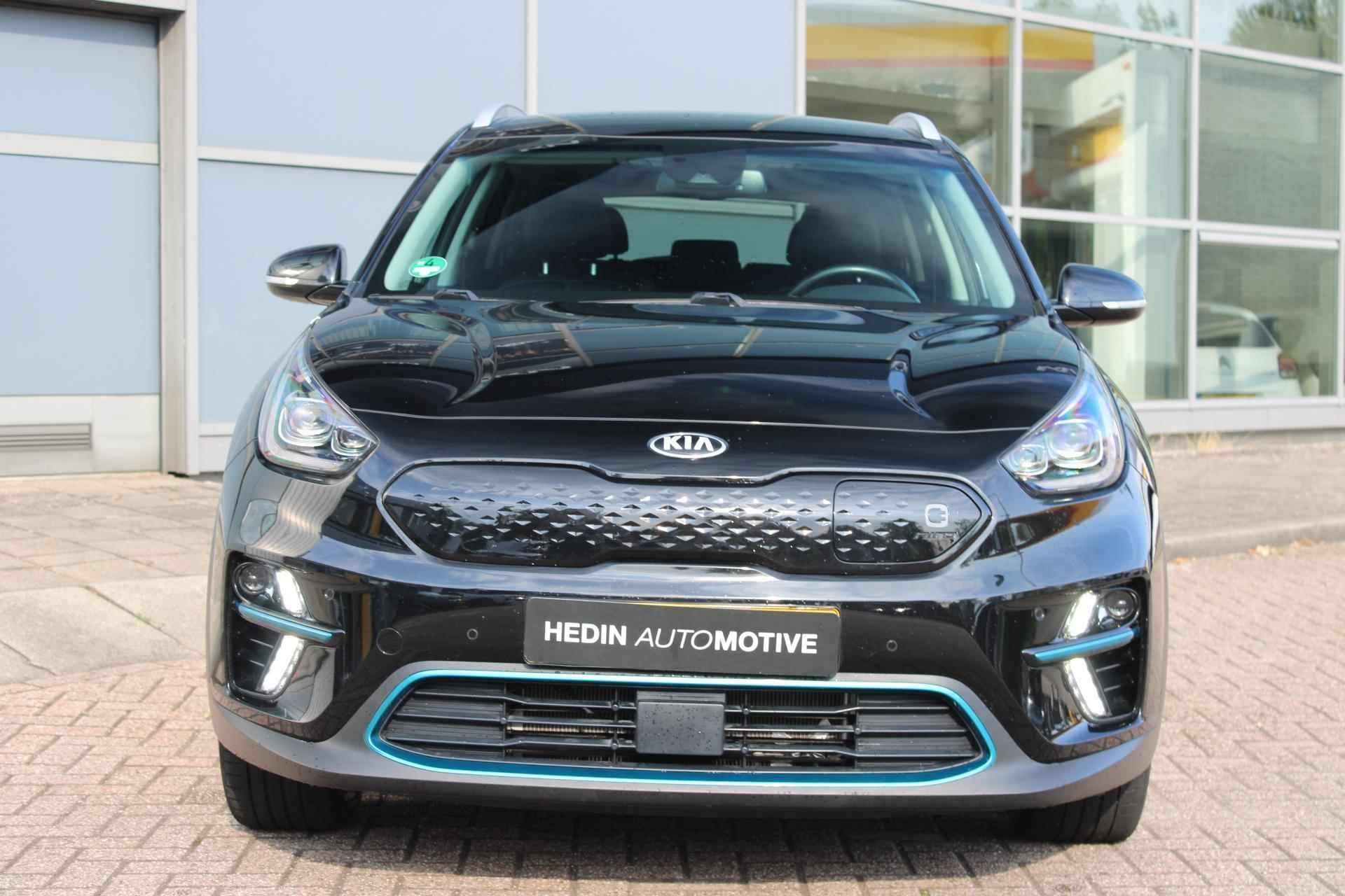 Kia Niro ExecutiveLine 64 kWh | Leder | El. Stoel+memory | Stoelverw./Vent. | Ad. Cruise | Camera | Carplay | JBL | PDC V+A |  LMV 17 inch - 6/31