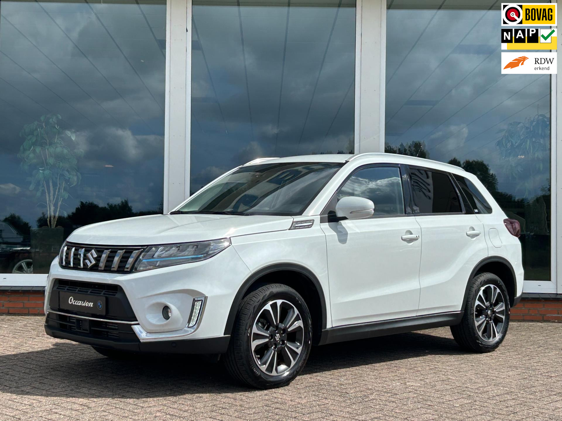 Suzuki Vitara 1.4 Boosterjet Style Smart Hybrid - Navi - Leder - Camera - PDC